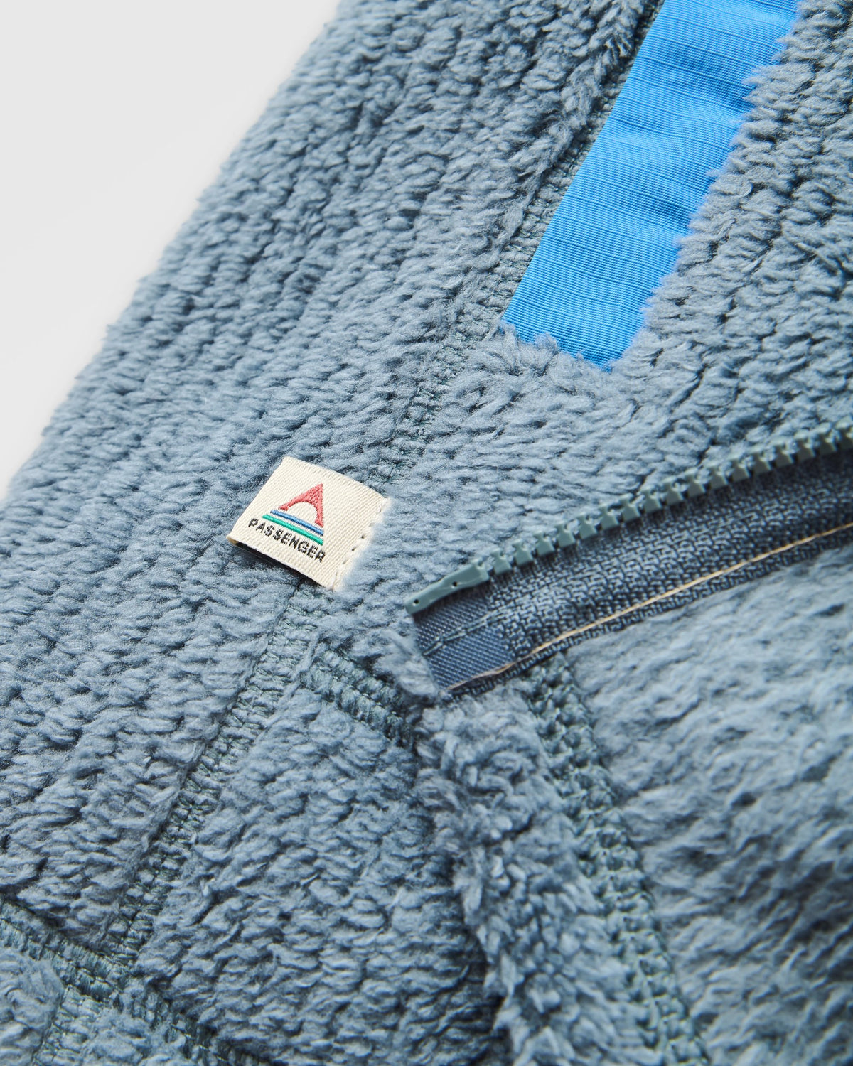 Venturescape Women's Recycled Vest - Desert/Storm Grey - Flatlay