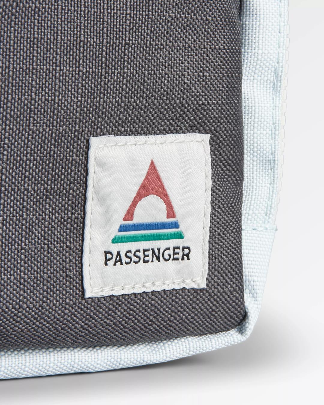 Travel Recycled Wash Kit - Grey Olive/ Surf Spray