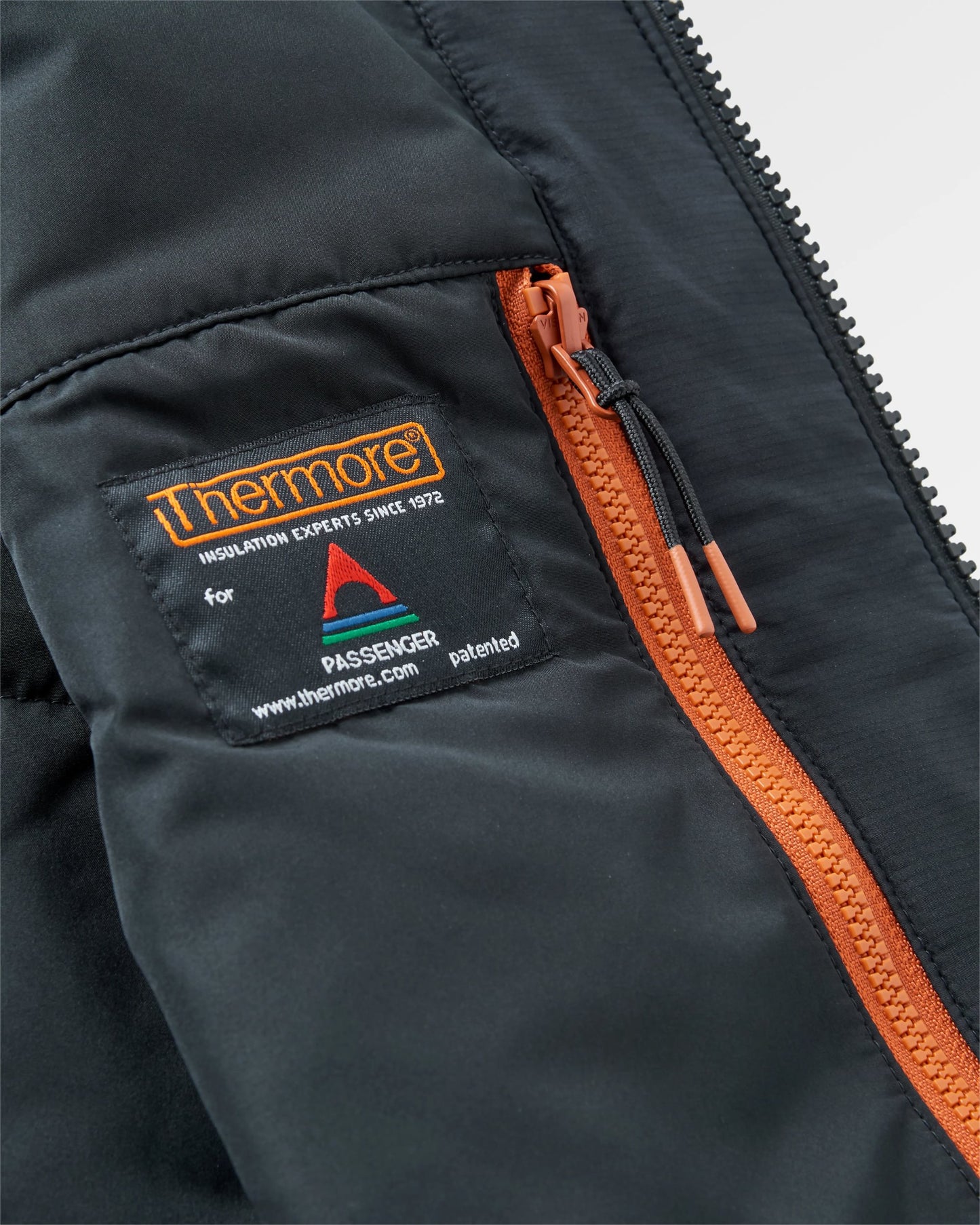 Daybreak Lightweight Men's Recycled Thermore® Insulated Vest - Black