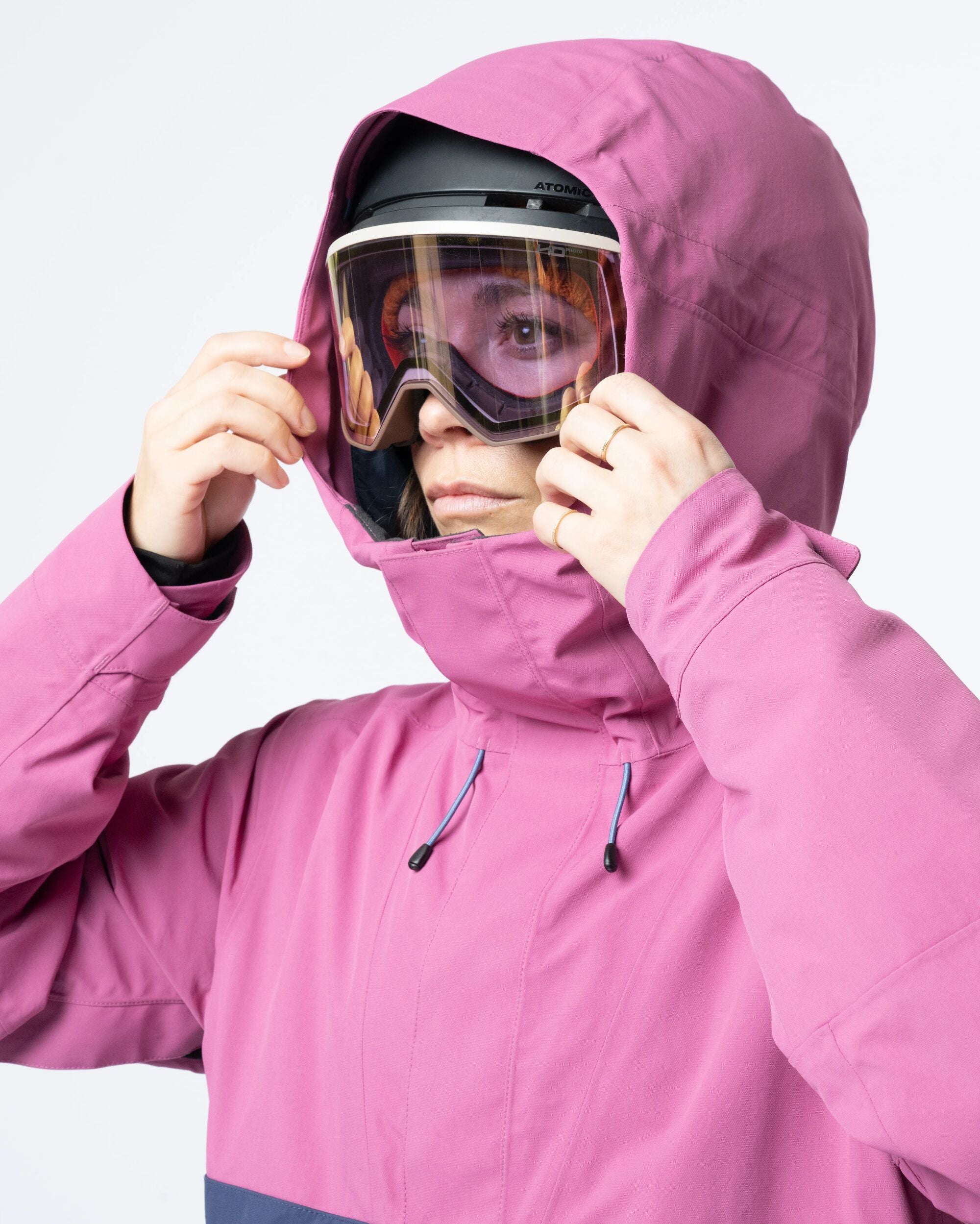 Snowscape Women's Recycled Anorak - Mauve Haze - Flatlay