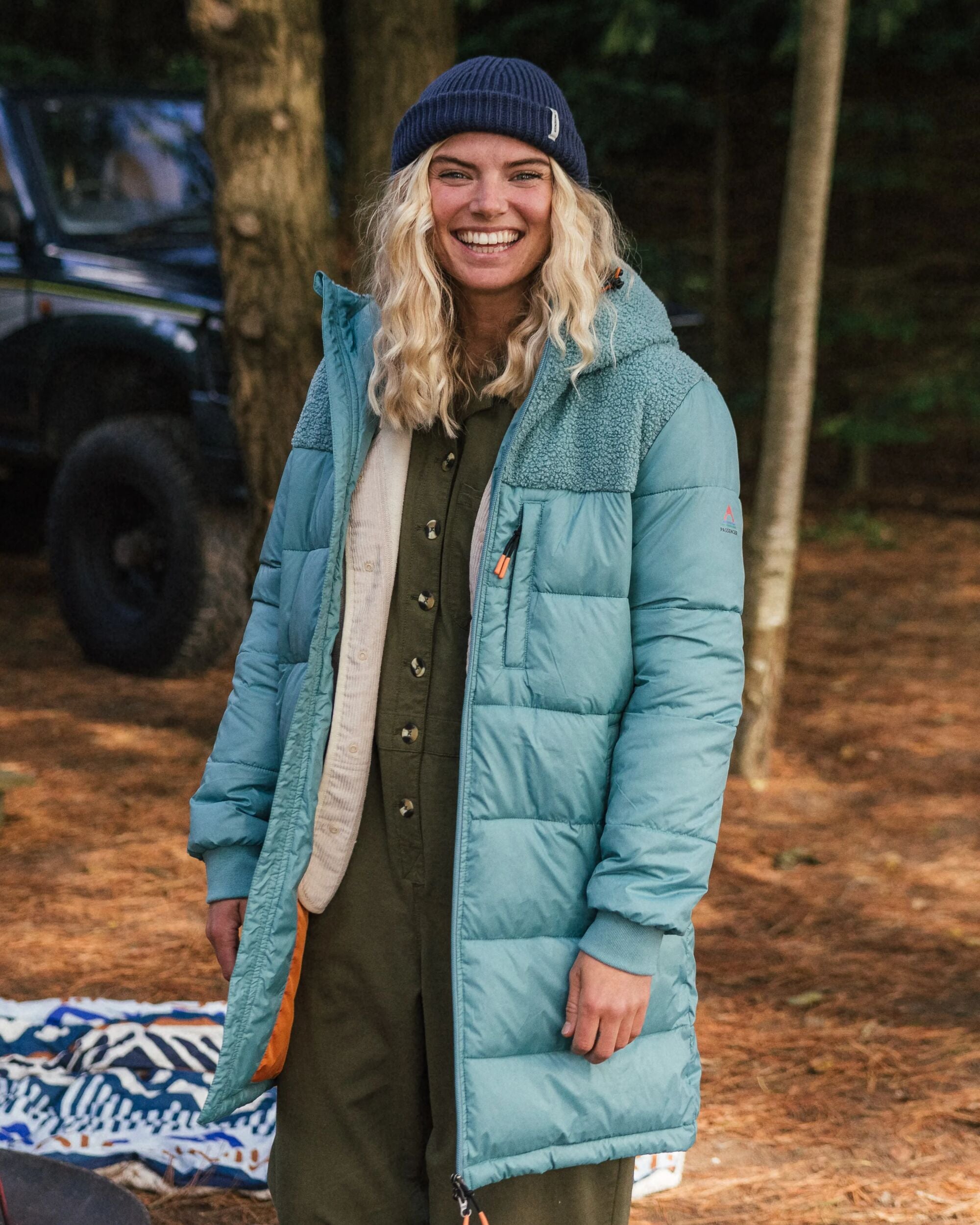 Elowen Hooded Recycled Insulated Jacket - Arctic - Lifestyle
