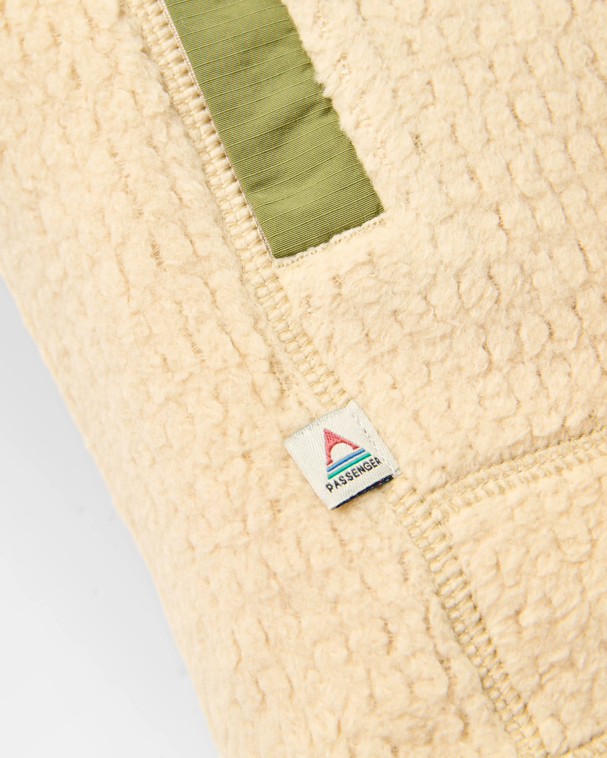 Venturescape Women's Recycled Vest - Desert/Clover - Flatlay