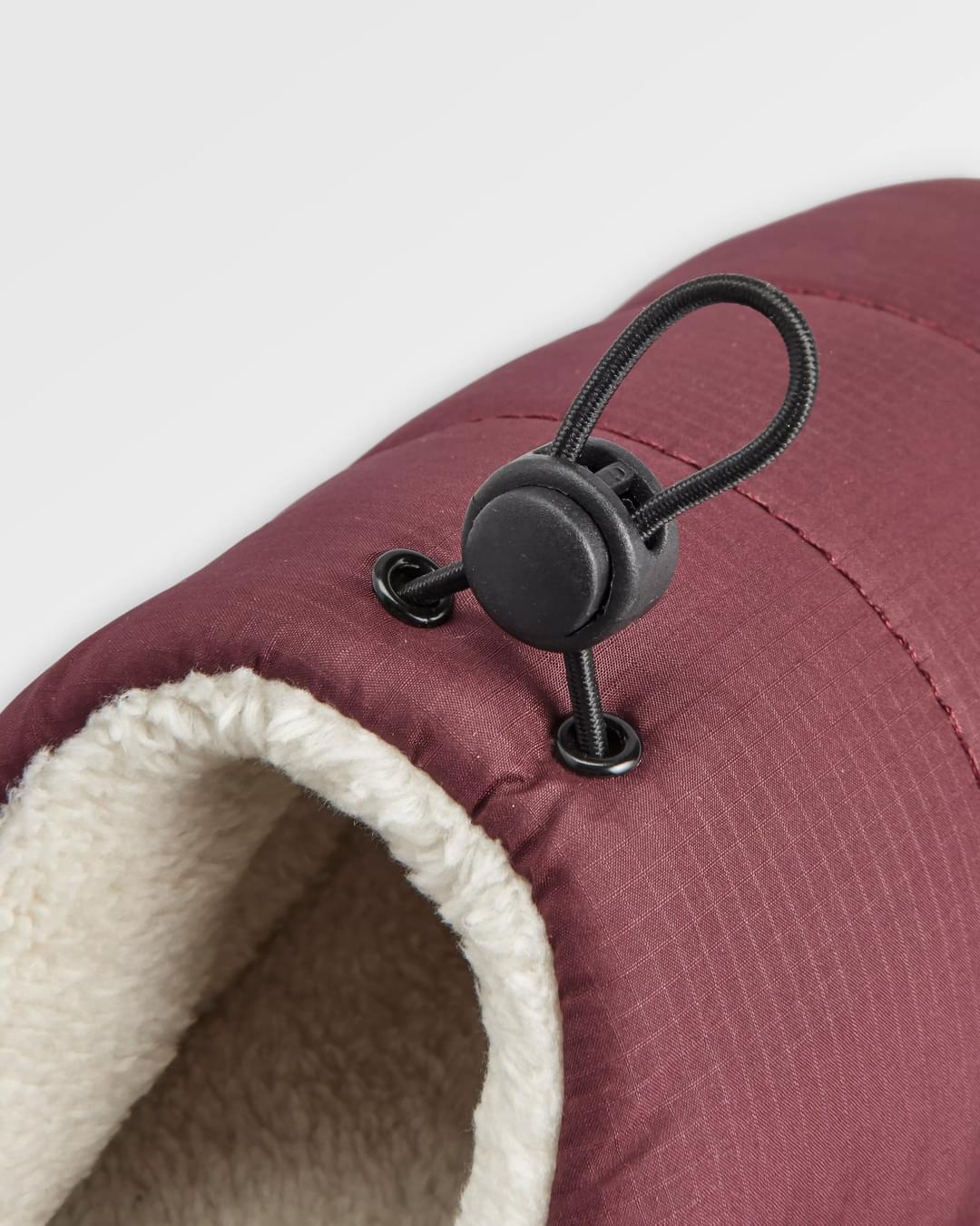 Step Out Slipper - Wine - Flatlay