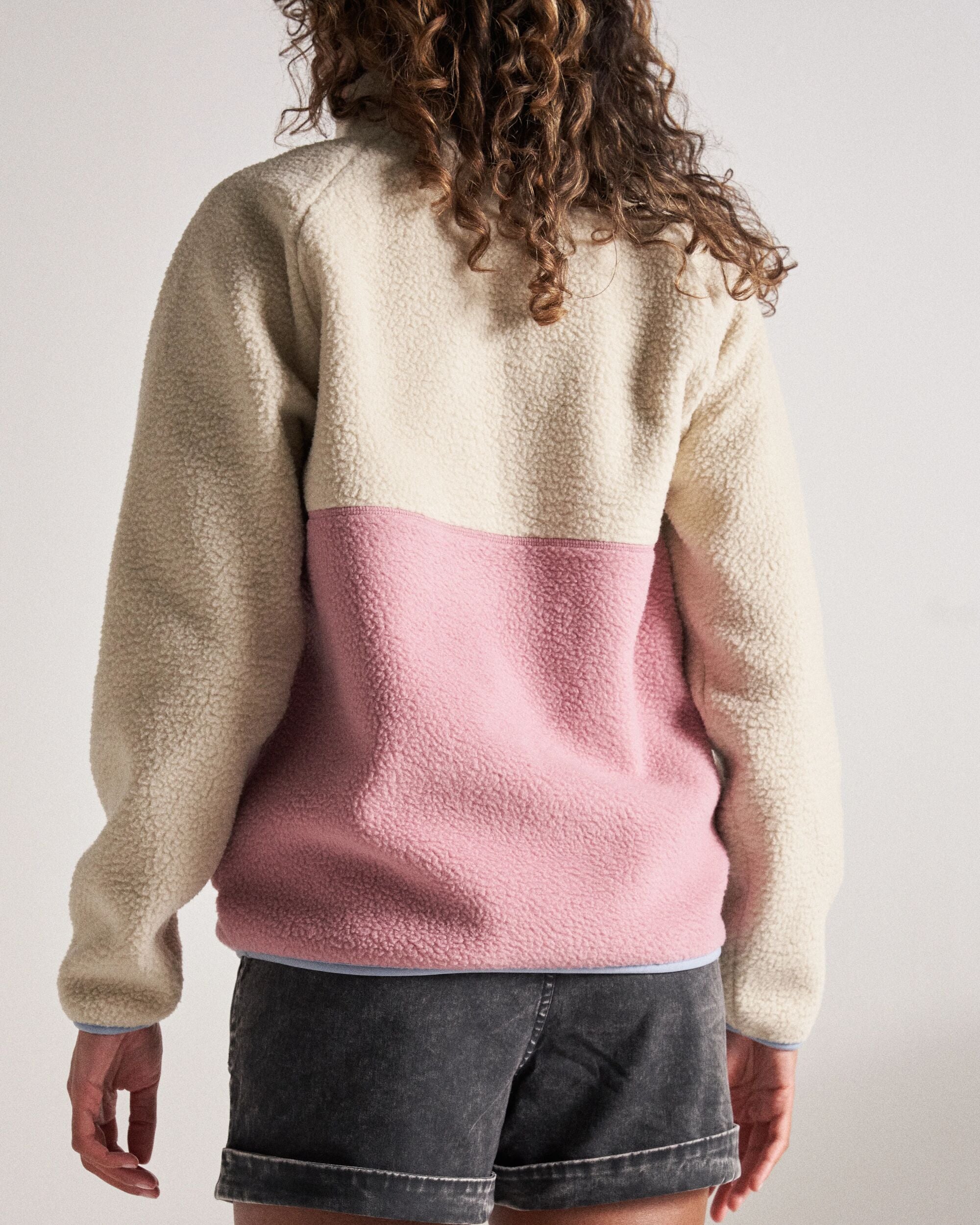 Home Recycled Sherpa Fleece - Oatmeal/Pink haze - Studio Model