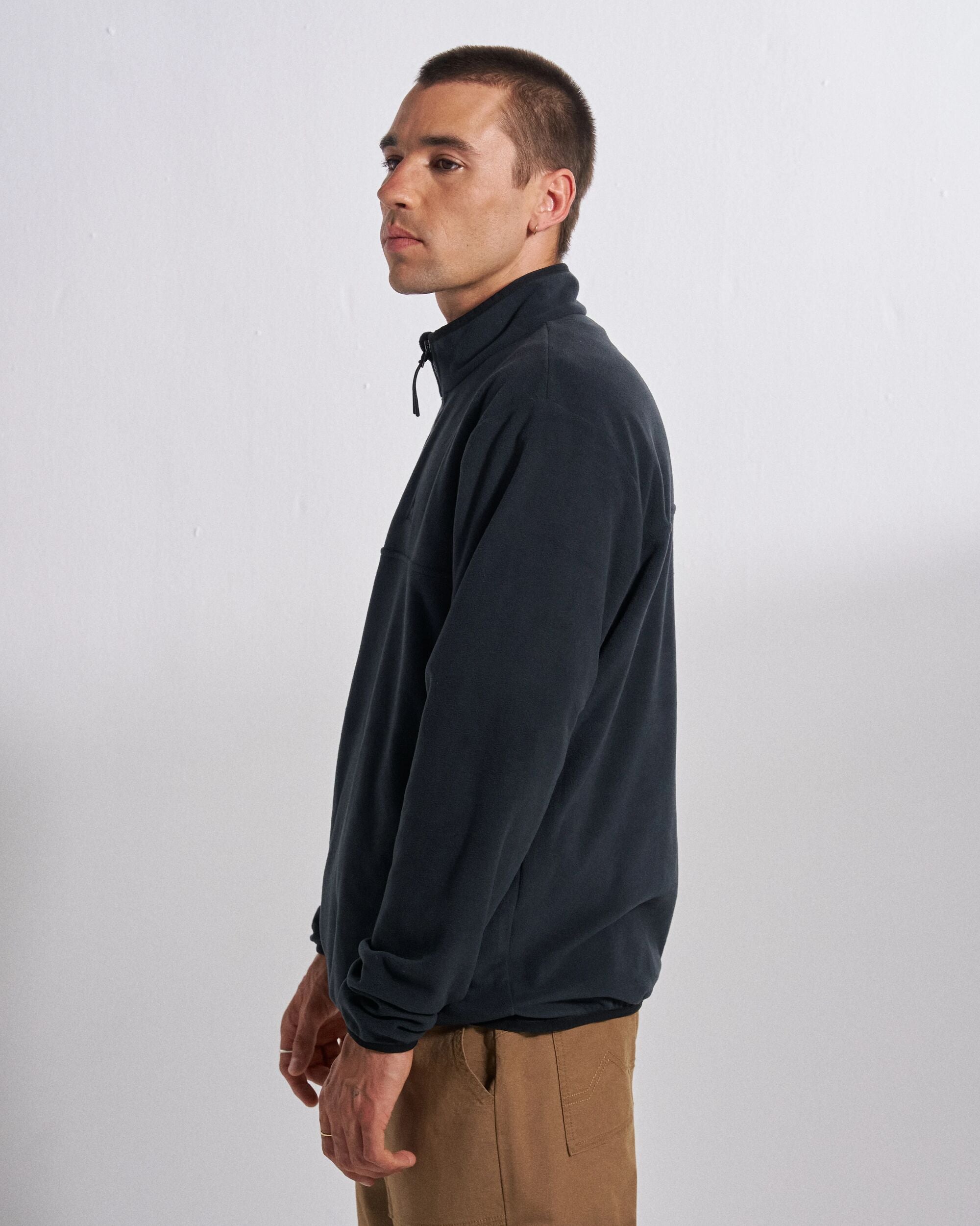 Set Off Polartec® 1/4 Zip Fleece - Black - Studio Model