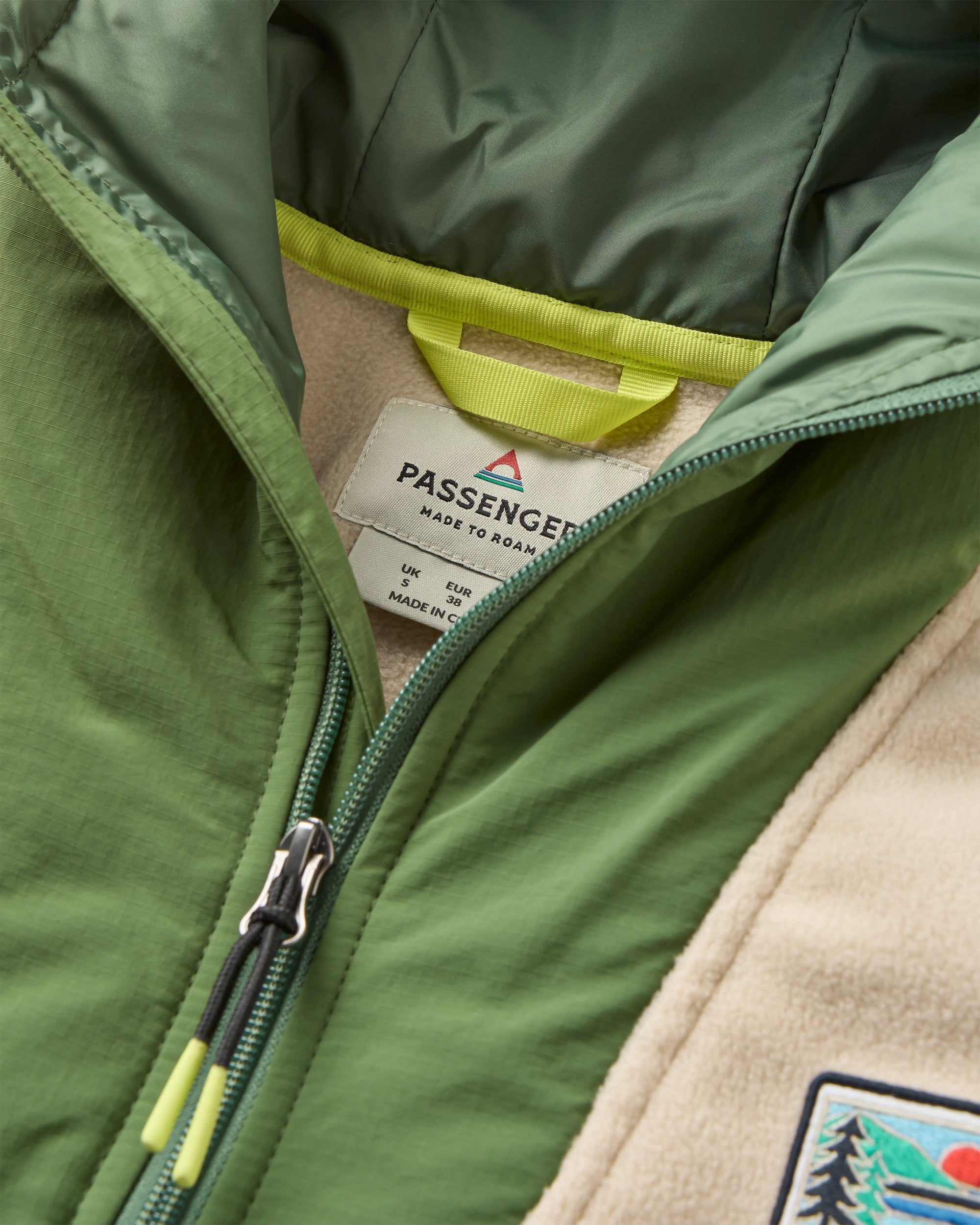 Alexander Recycled Hooded Polar Fleece - Feather/Wild Green - Flatlay
