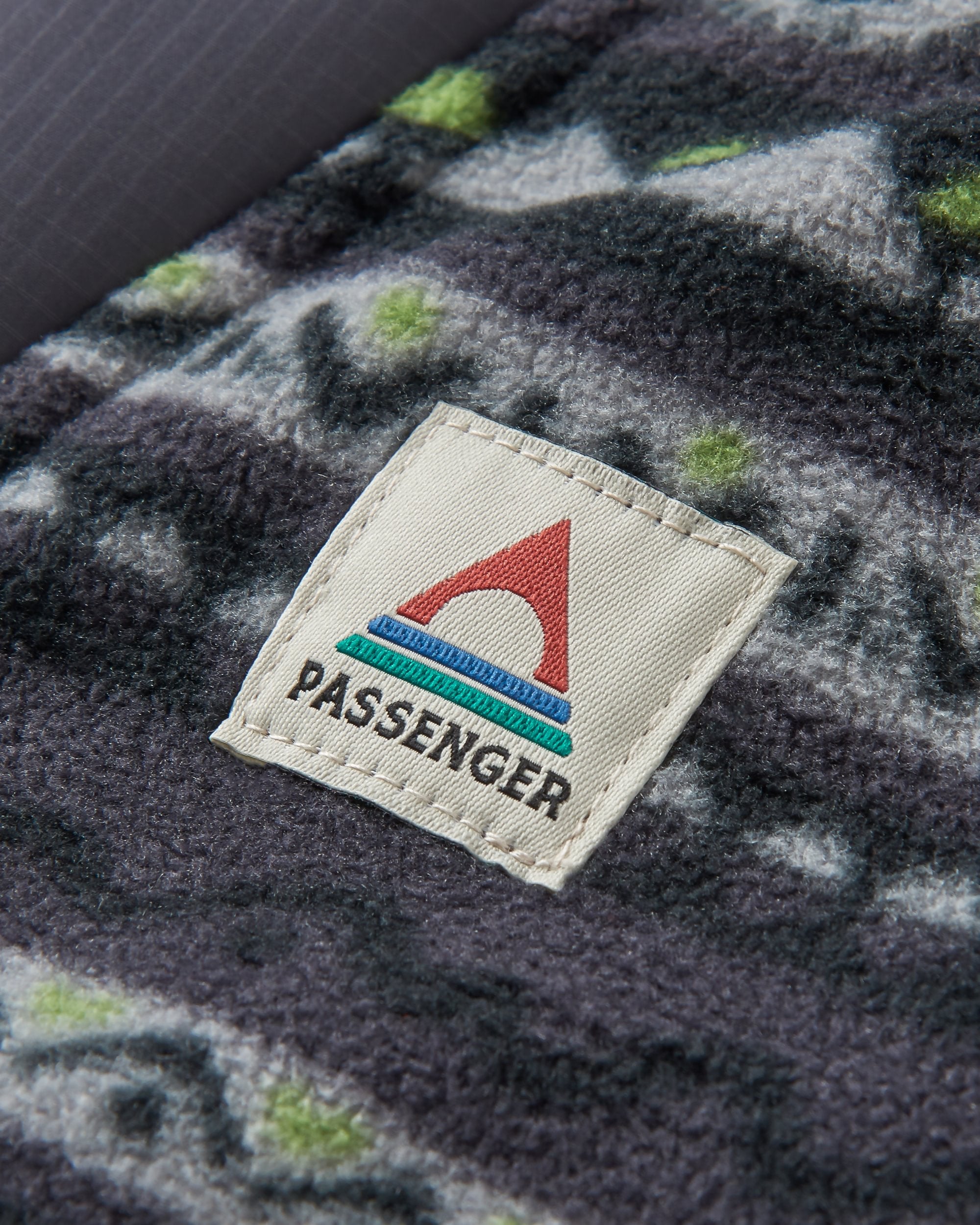 Woodland Hooded 1/2 Zip Recycled Polar Fleece - Mountain Geo Charcoal - Flatlay