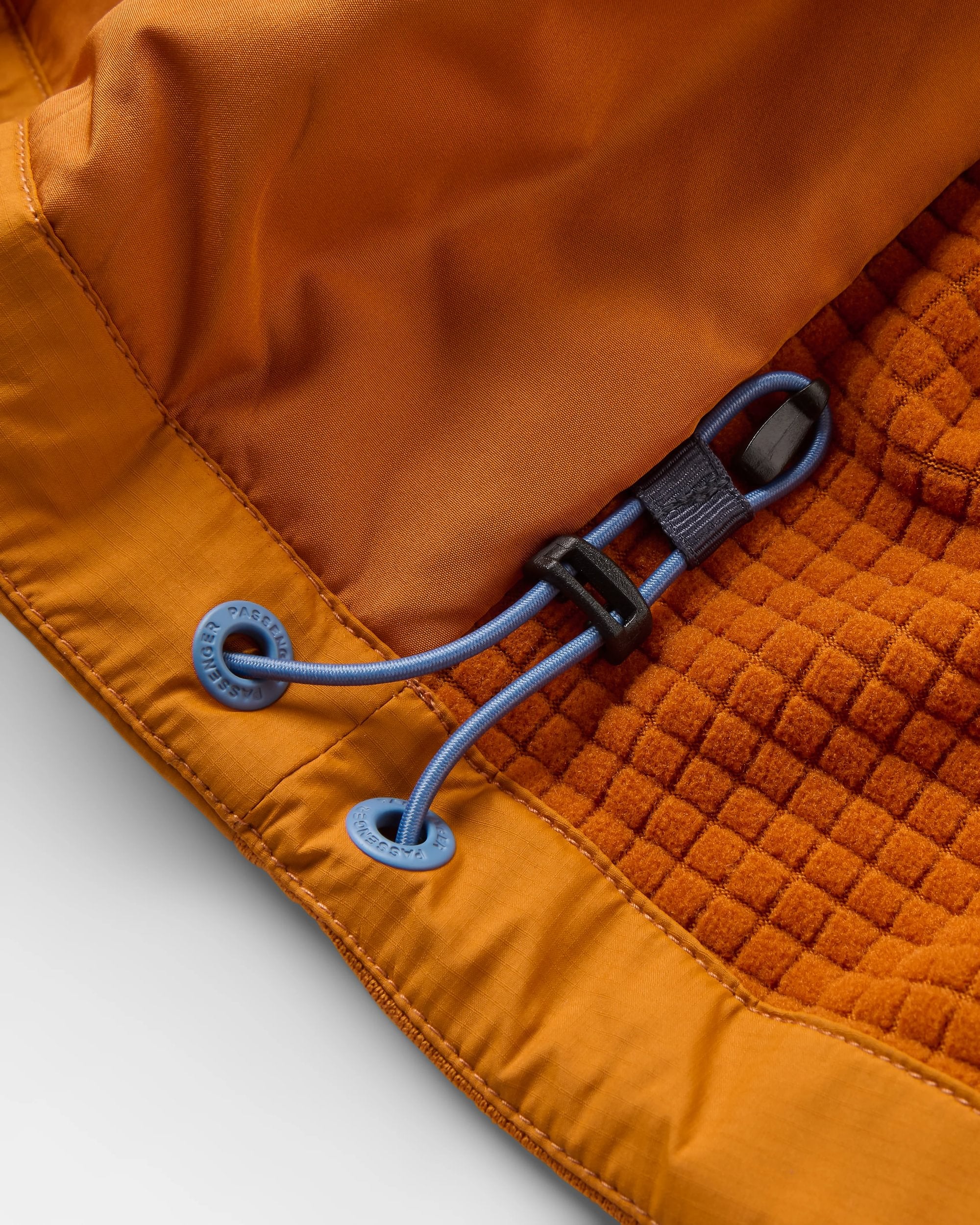 Women's Trailscape Lightweight Insulated Jacket - Retro Orange - Flatlay