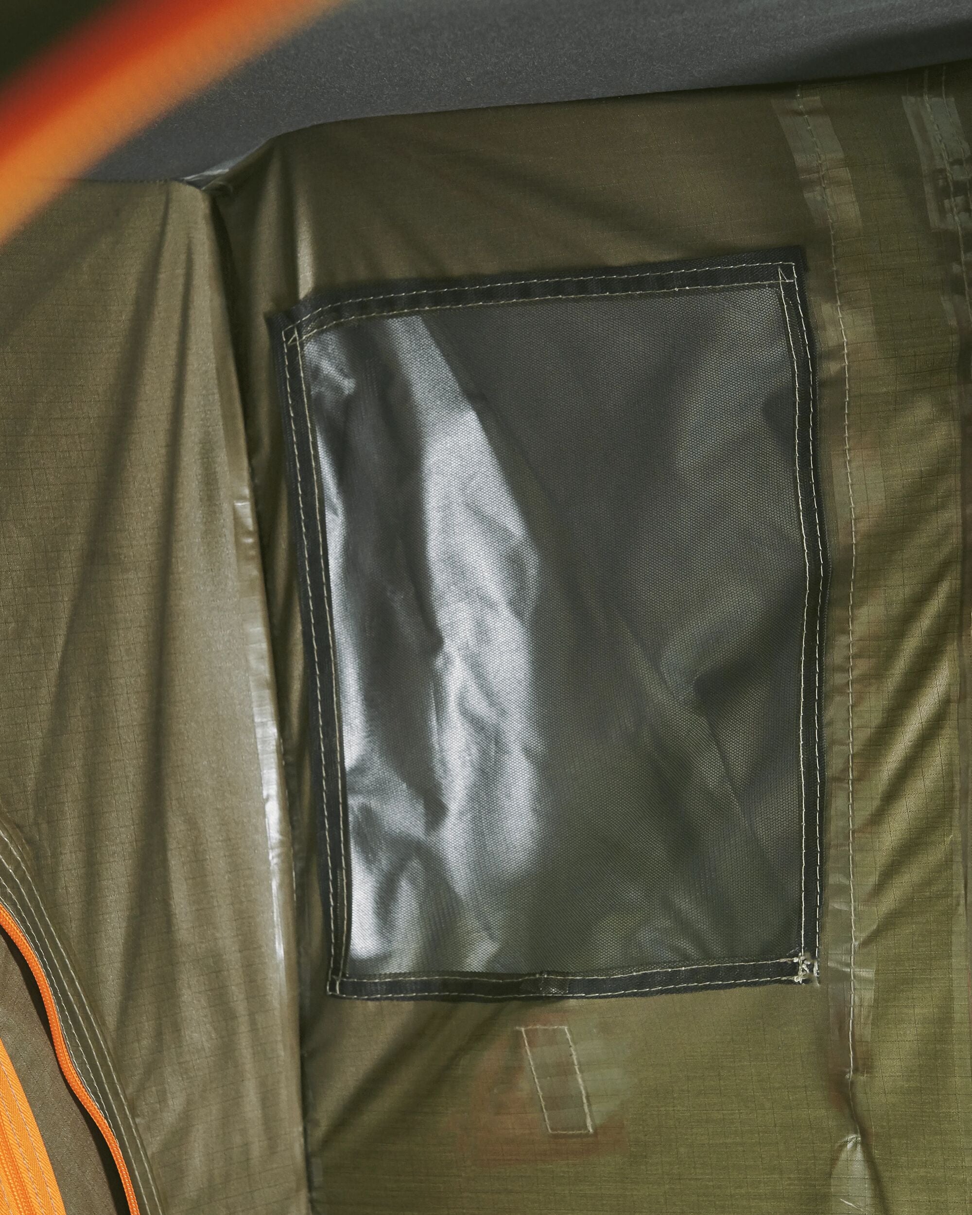 Dometic TRT 120 E - Forest Green - Flatlay