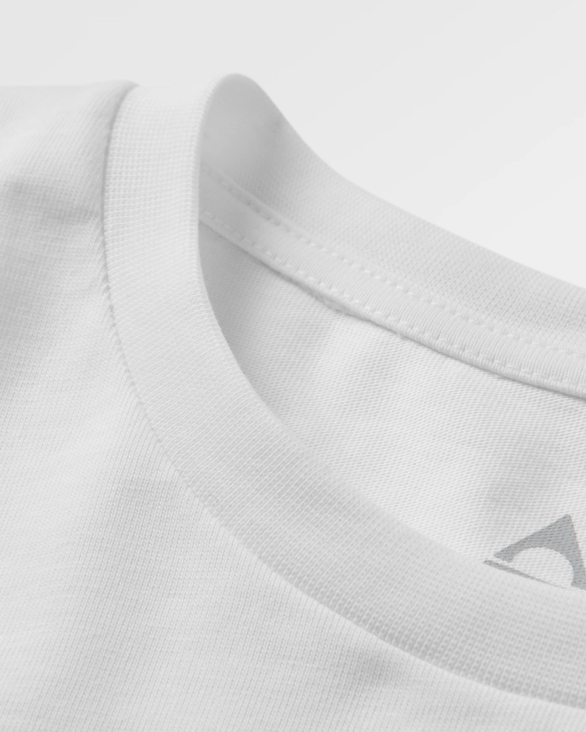 Vita Organic Cotton Relaxed Fit LS T-shirt - White - Flatlay