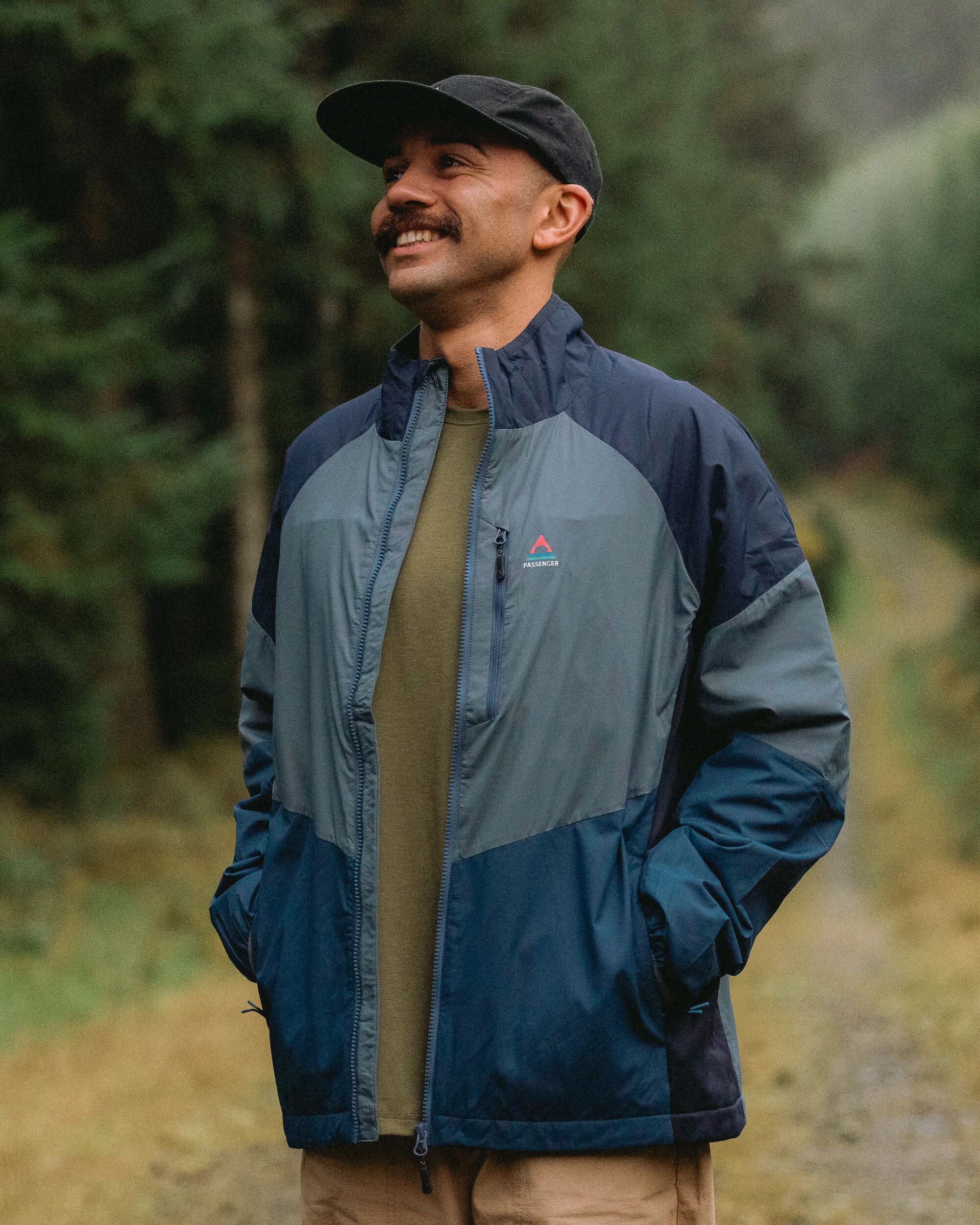 Daybreak Lightweight Recycled Thermore® Hoodless Jacket - Rich Navy/Storm Grey/Dark Denim - Lifestyle