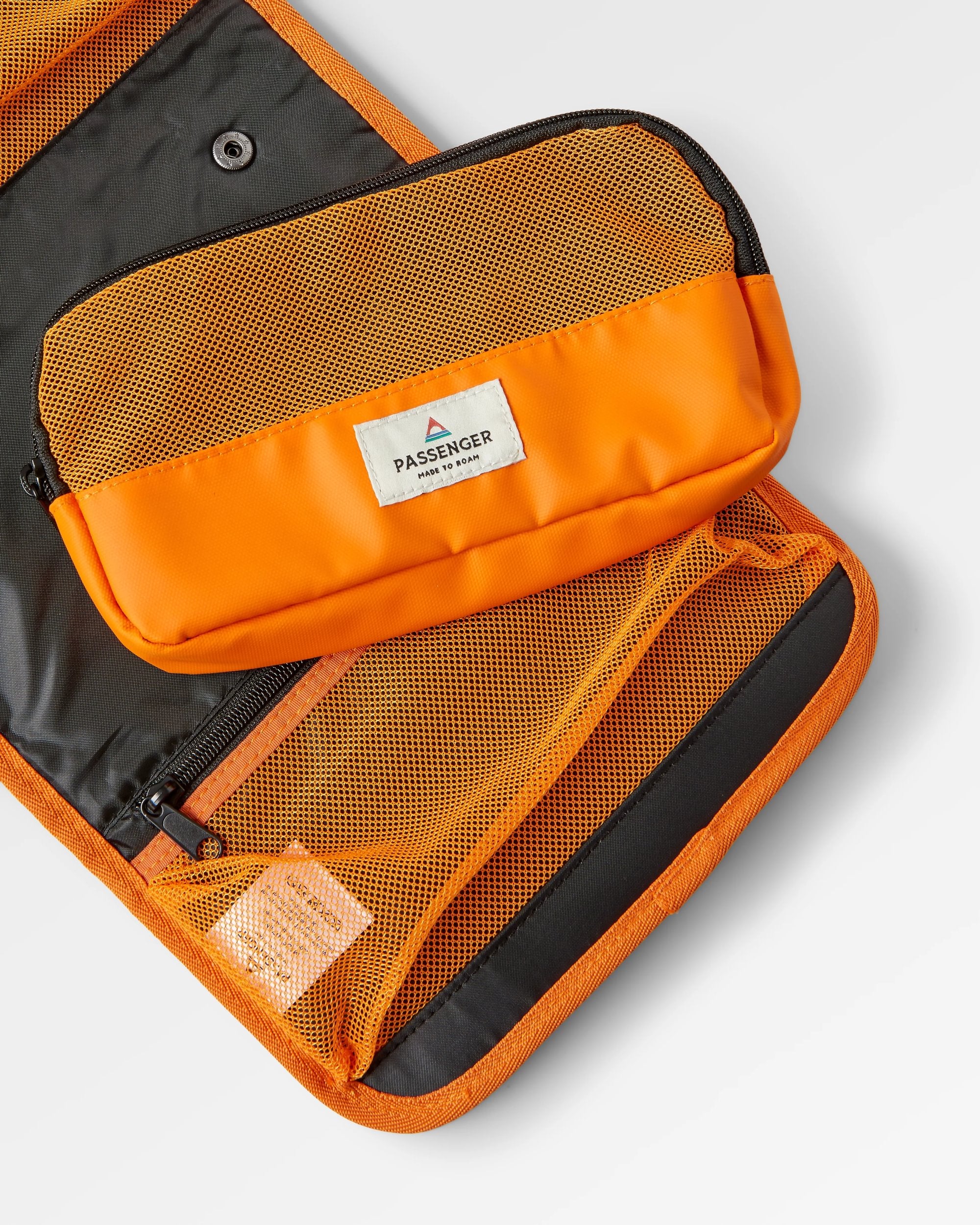 Drop Recycled Wash Kit - Sunrise Orange - Flatlay