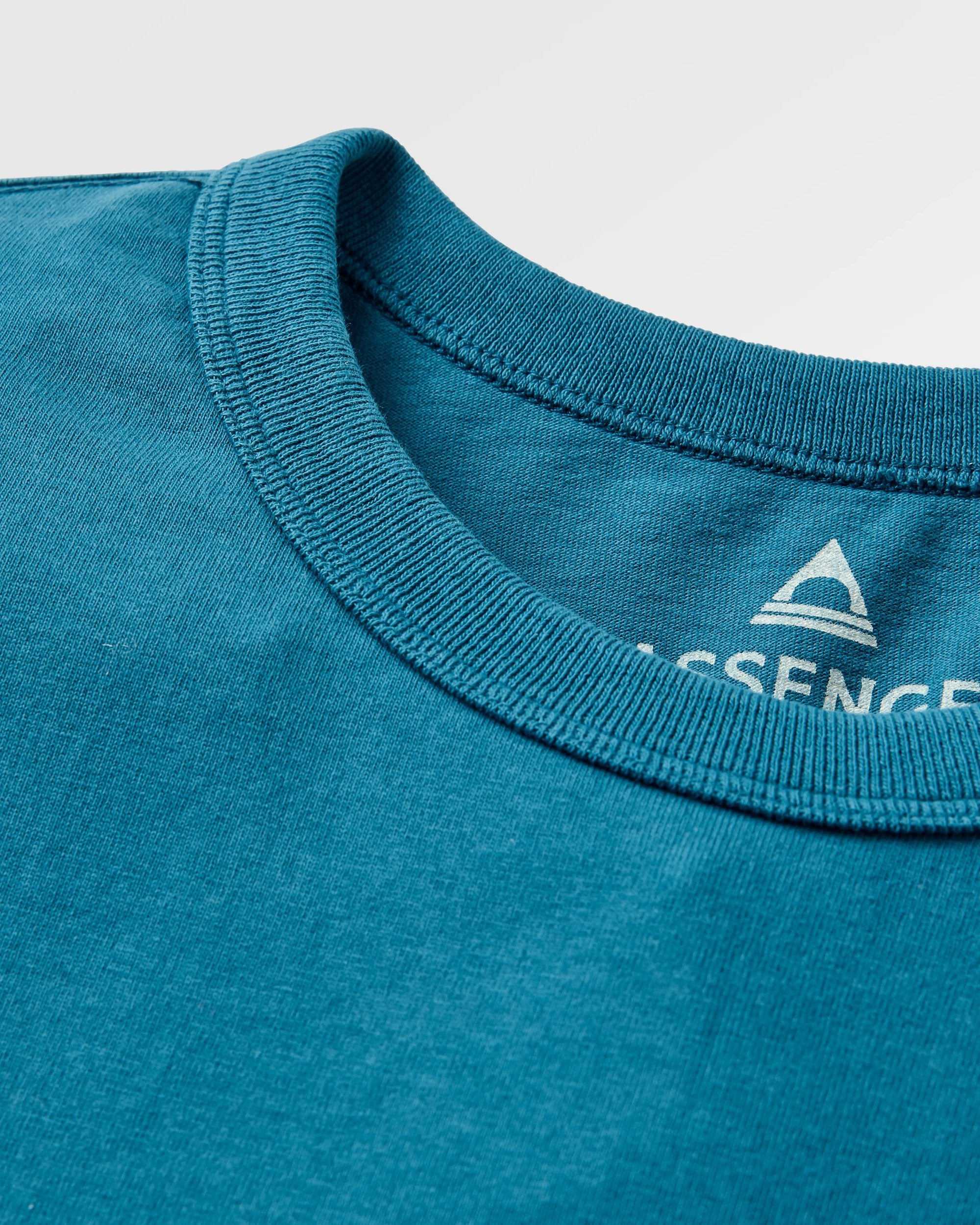 Heritage Recycled Relaxed Fit LS T-Shirt - Tidal Blue - Flatlay