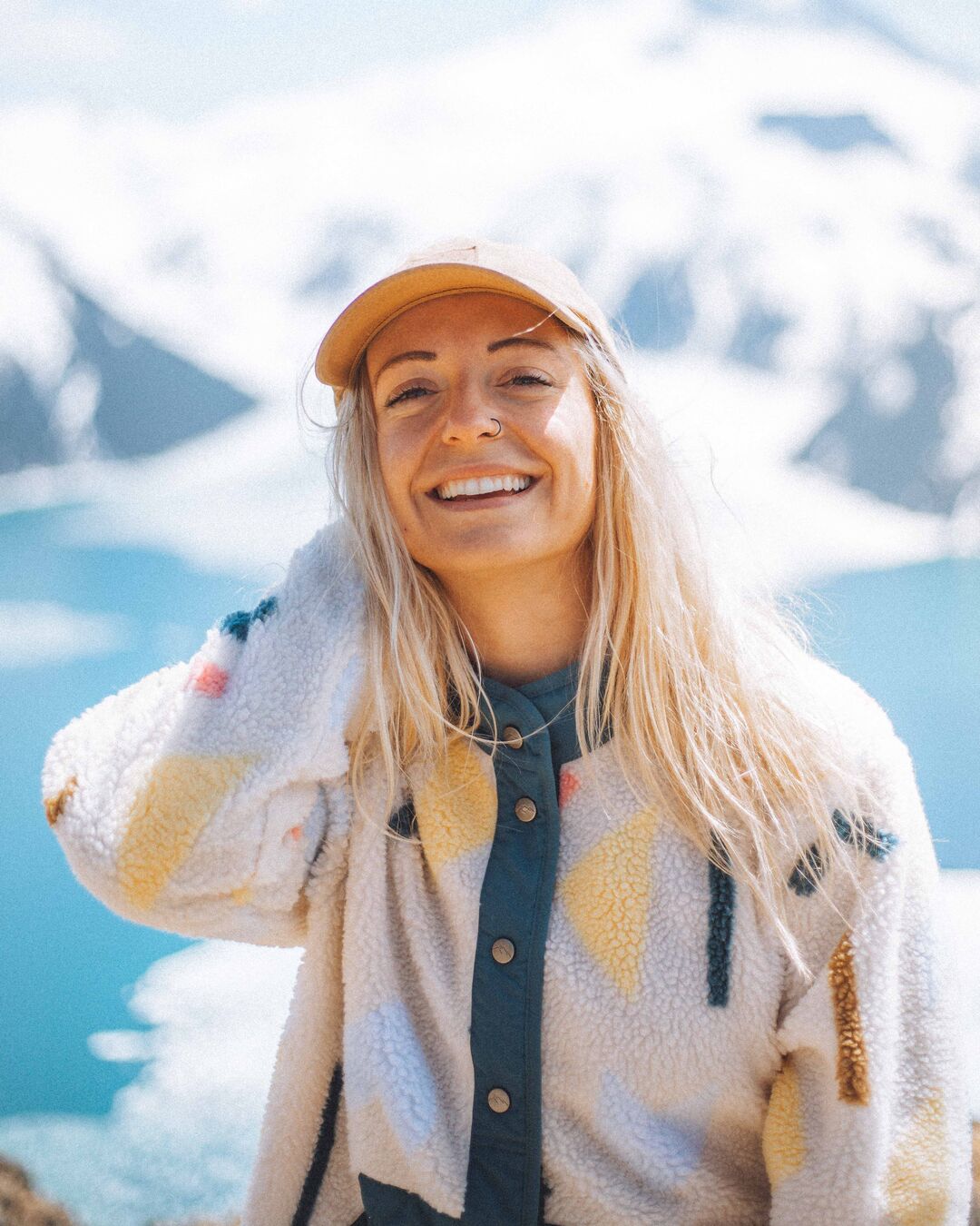 Clover Deep-Pile Sherpa Fleece - Off White Geo - Lifestyle