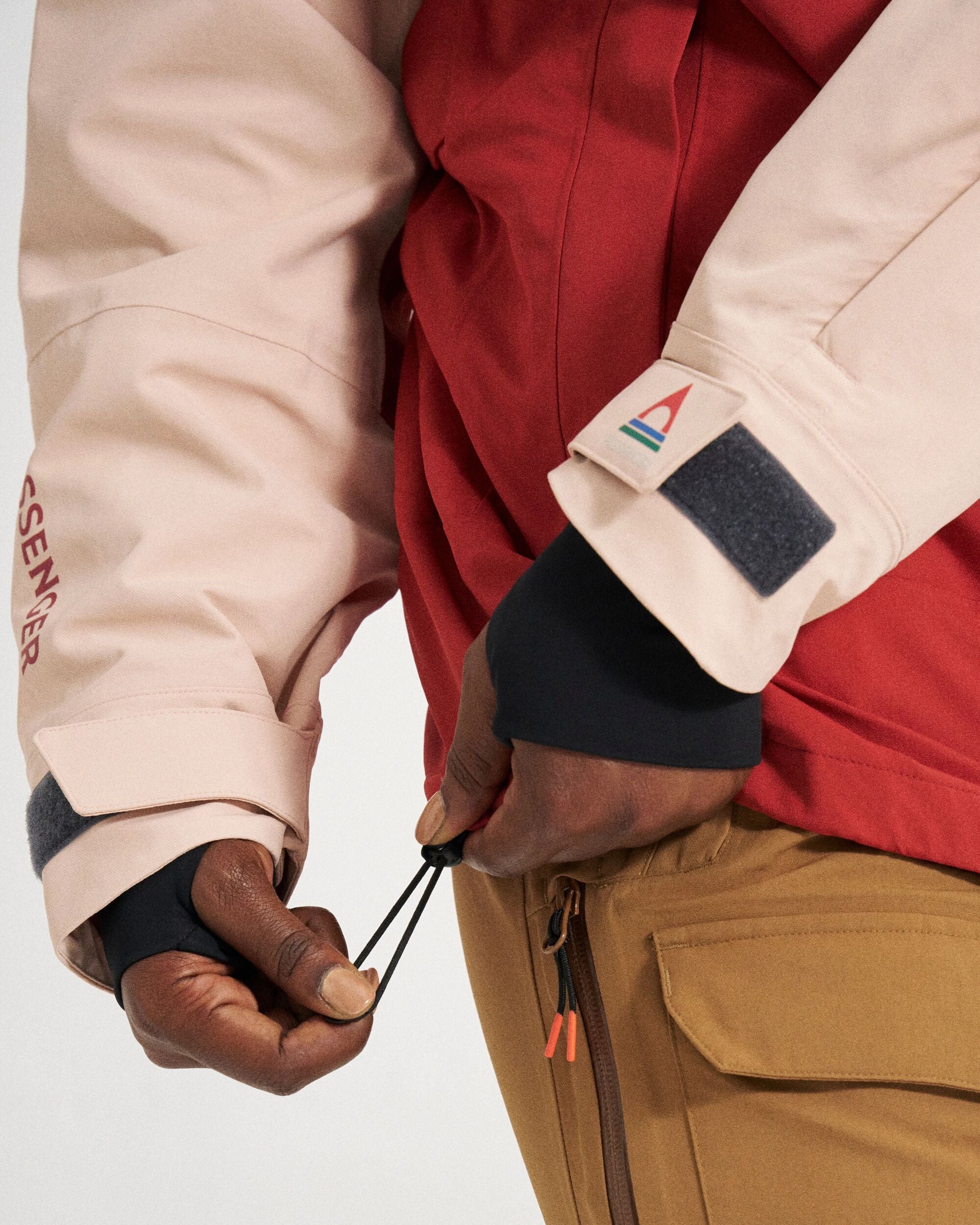 Snowscape Women's Recycled Jacket - Red Ochre/Blush - Studio Model