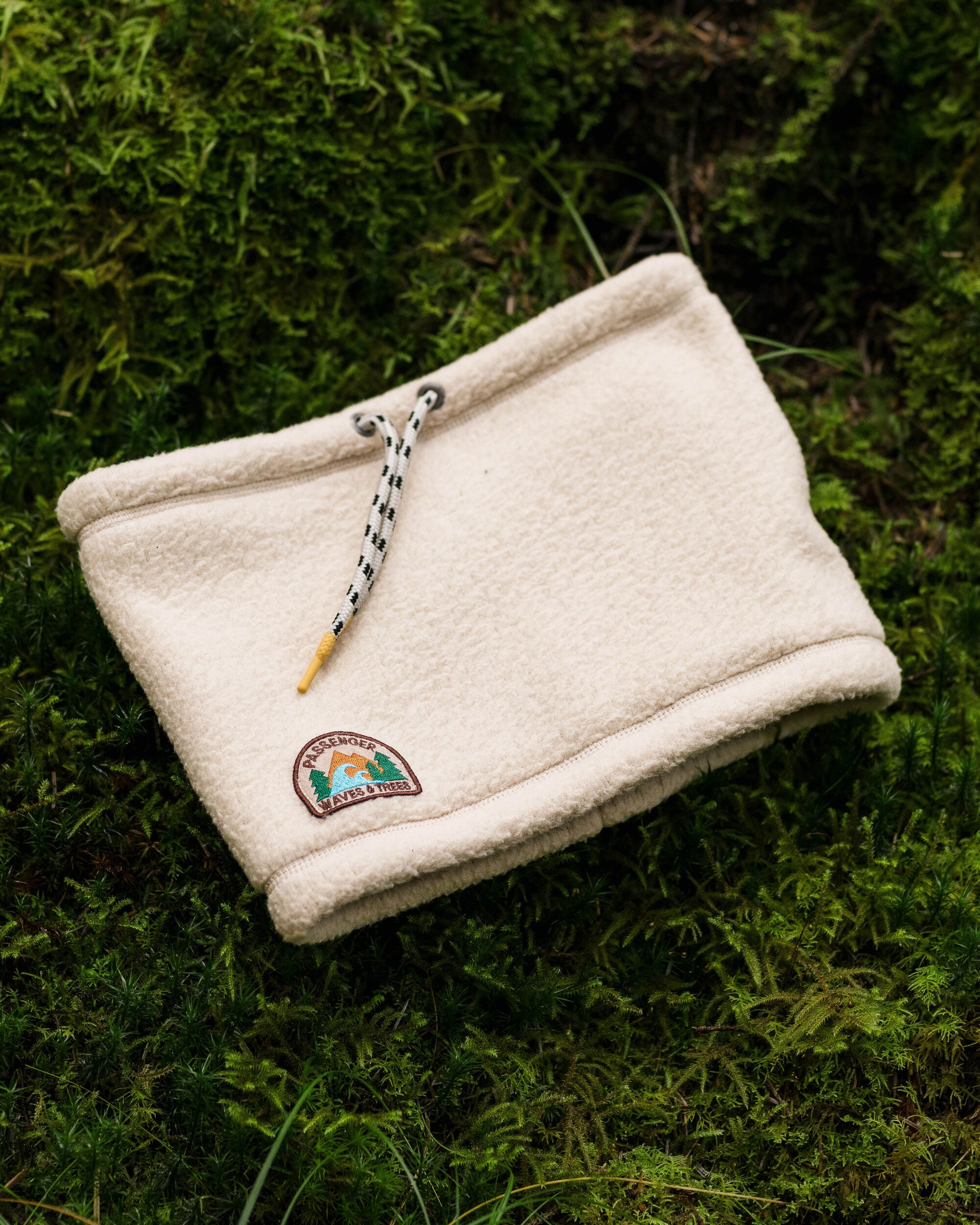 Mulled Sherpa Fleece Snood - Oatmeal - Lifestyle