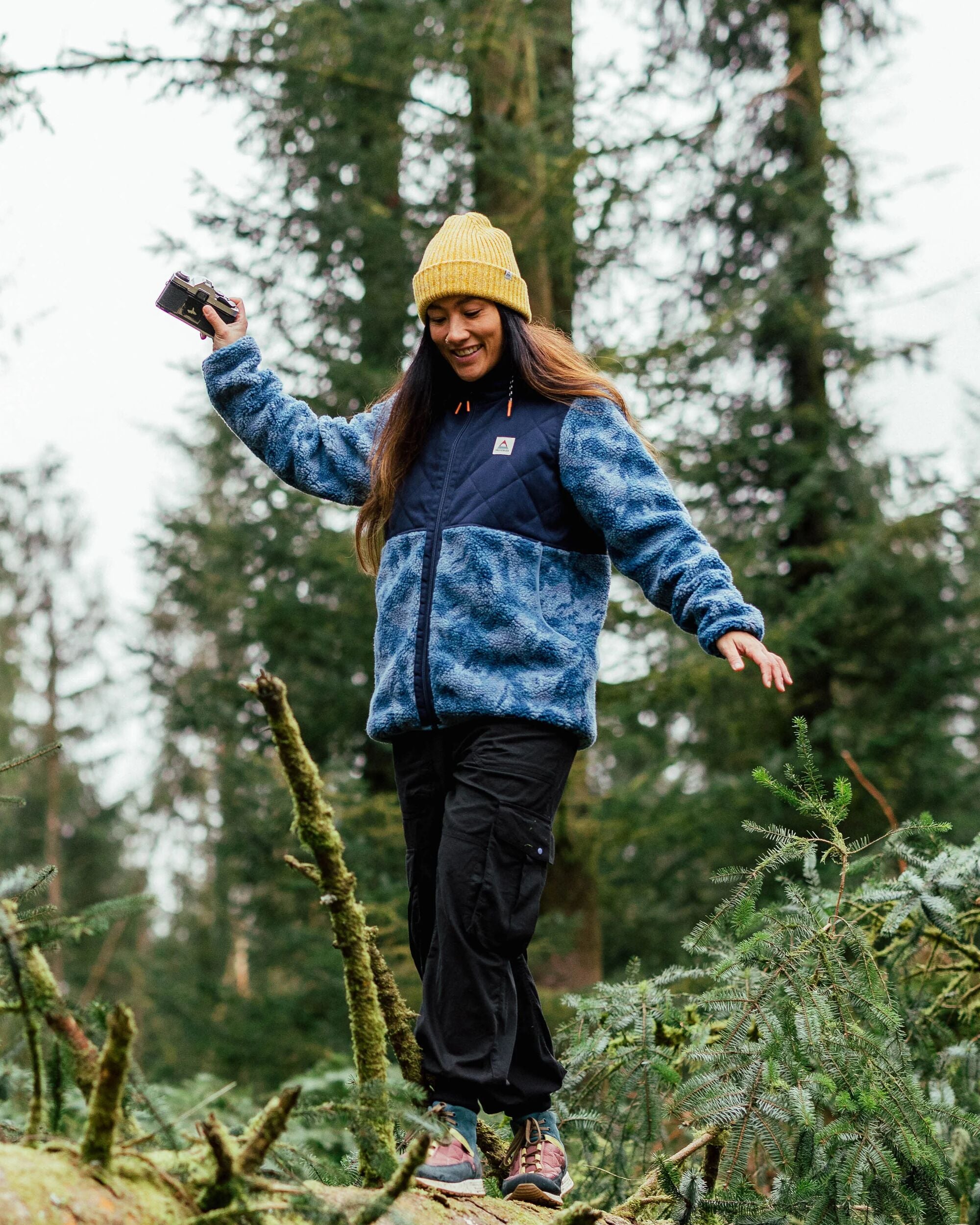 Sefton Recycled Deep-Pile Sherpa Full Zip Fleece - Abstract Mountain Blue Steel - Lifestyle