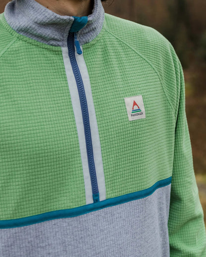 Overlook Recycled Grid Polar Fleece - Green Spruce/Grey Marl - Lifestyle