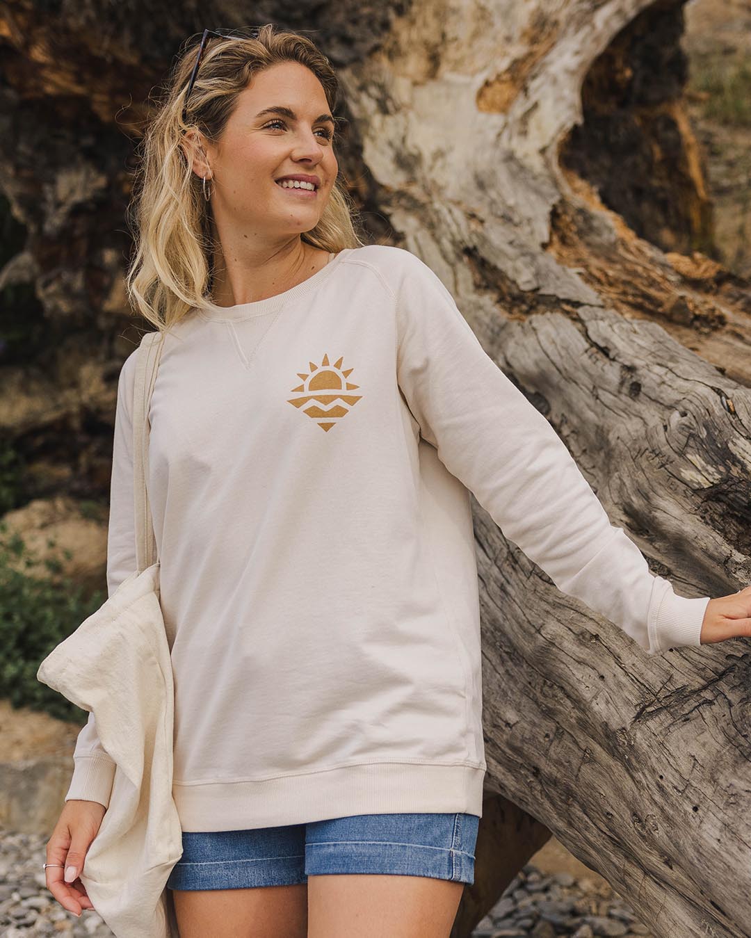Mystic Sweatshirt - Birch - Lifestyle
