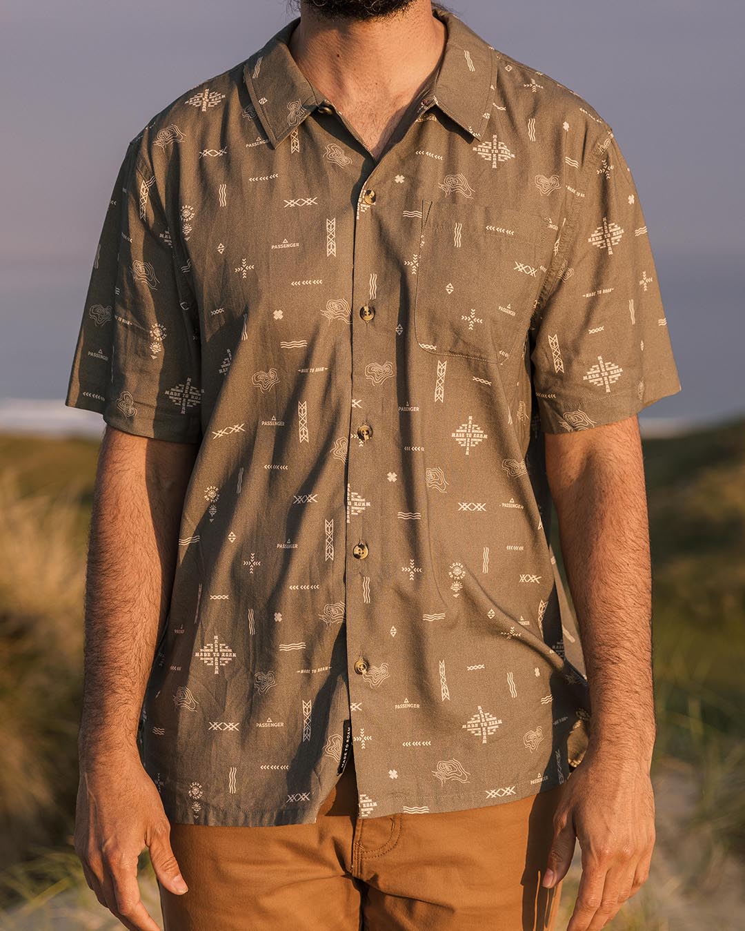 Cove Organic Cotton Short Sleeve Shirt - Olive Made To Roam - Lifestyle