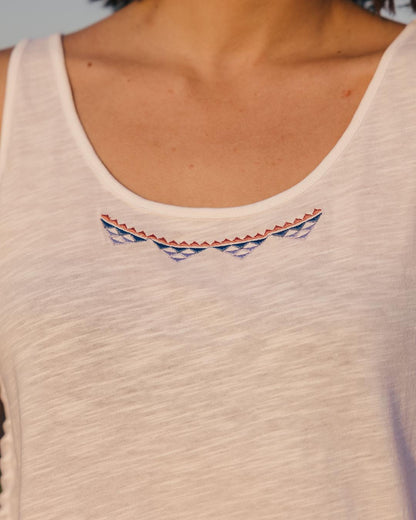 Poppy Tassel Vest - White - Lifestyle