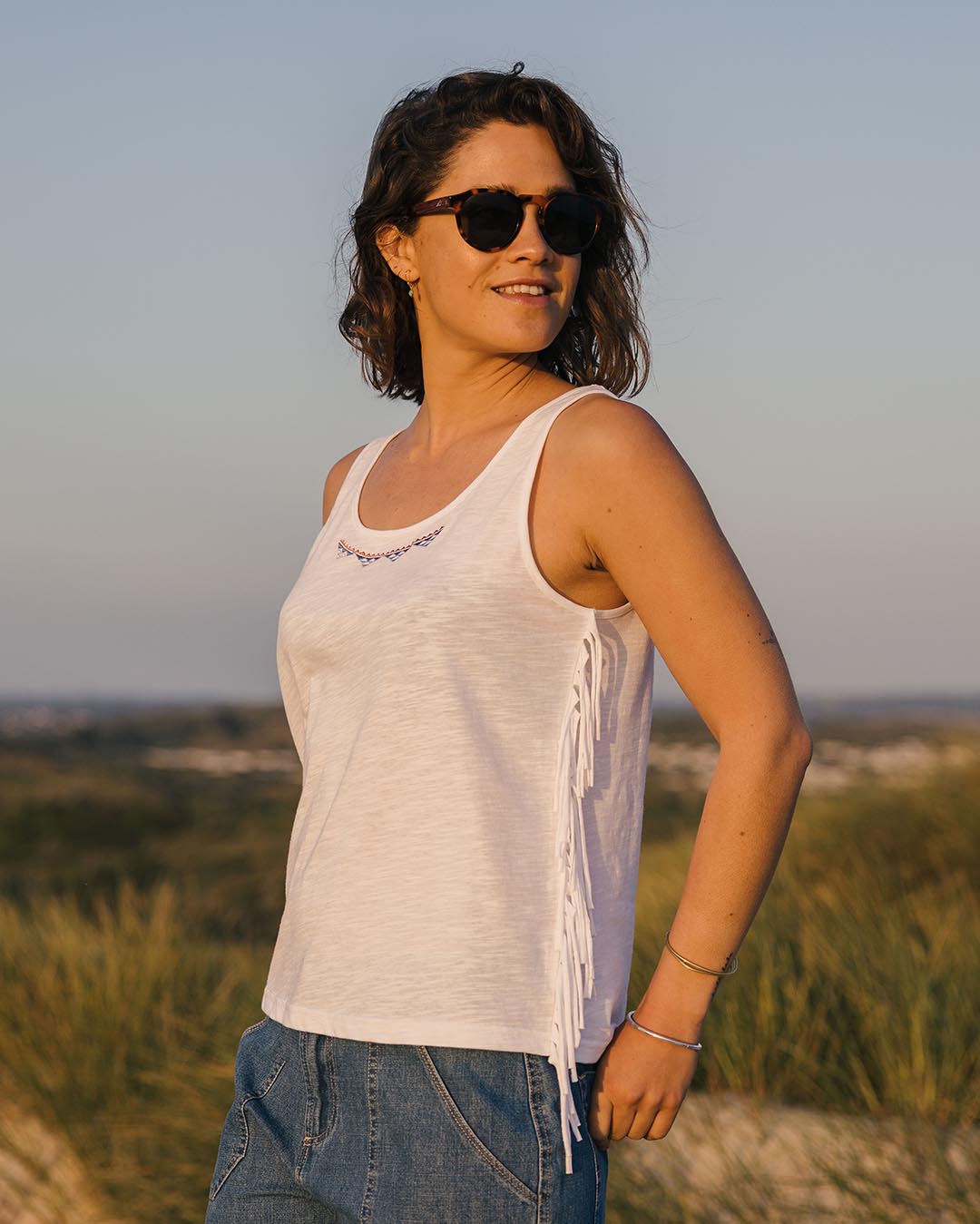 Poppy Tassel Vest - White - Lifestyle
