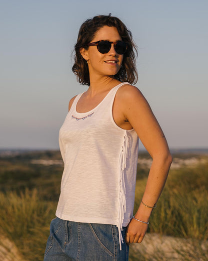 Poppy Tassel Vest - White - Lifestyle