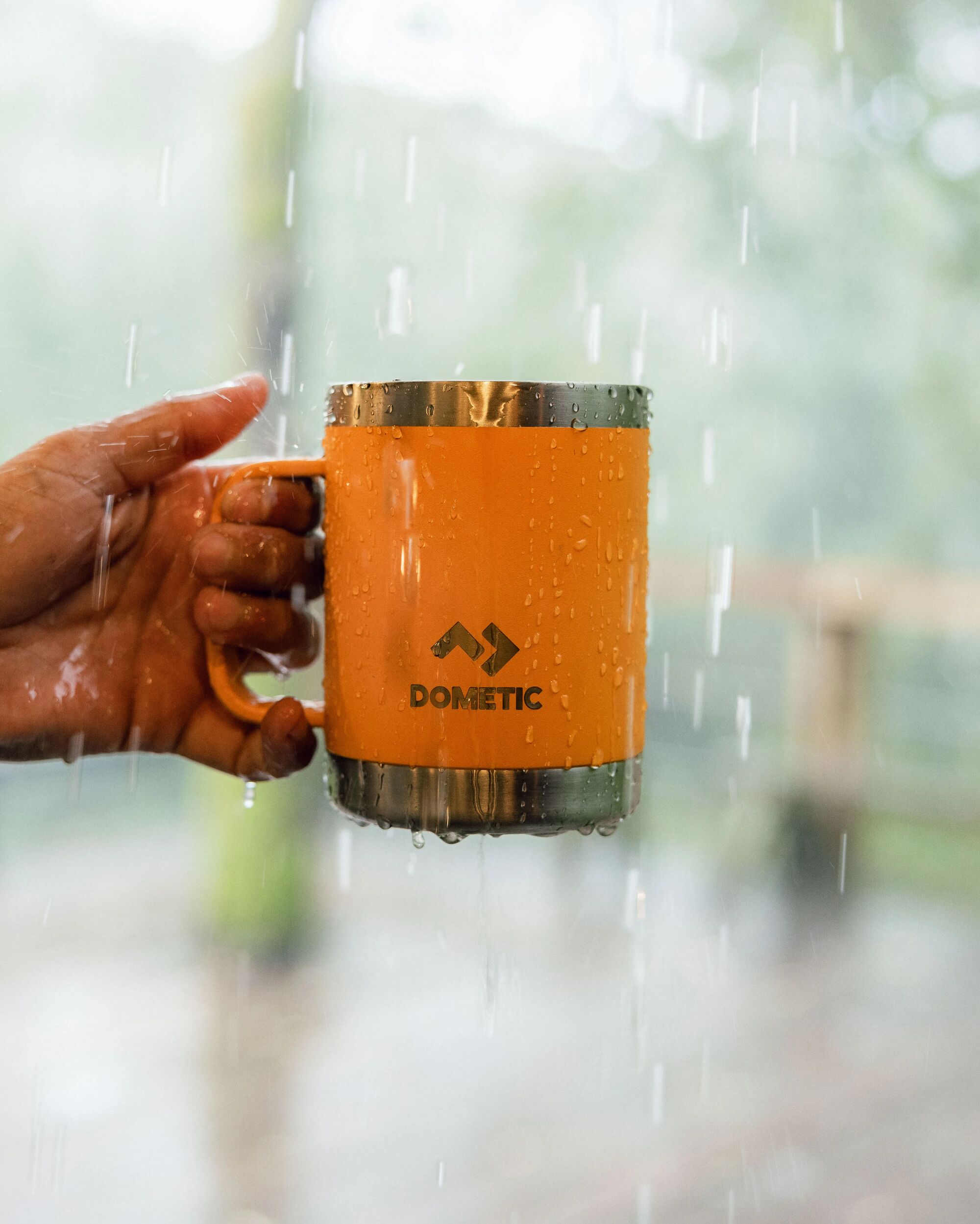 Dometic Thermo Mug 45 - Glow - Lifestyle