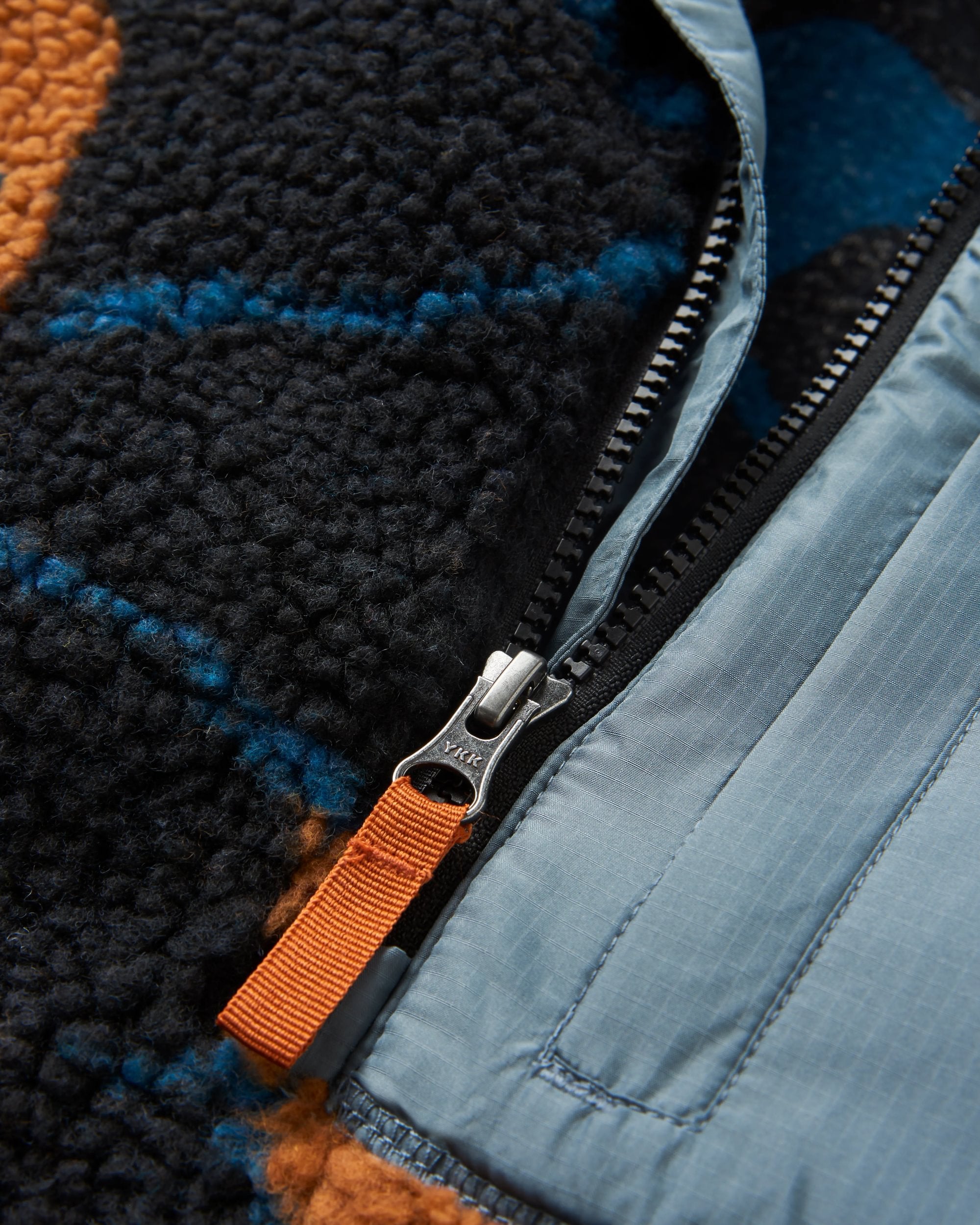 Offroad Recycled Sherpa 1/2 Zip Fleece - Abstract Trails Black - Flatlay