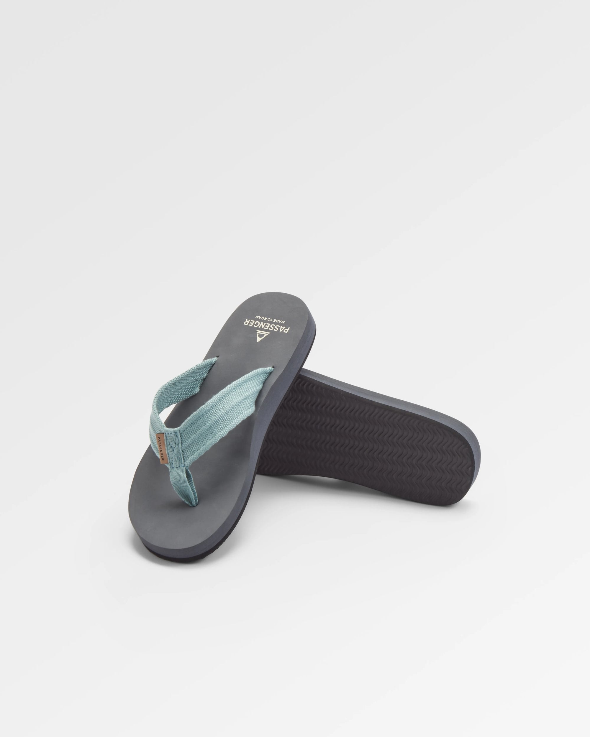 Malibu Flip Flop - Pistachio - Flatlay