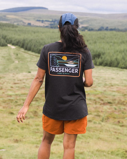 Roamer Women's Recycled Active T-Shirt - Black - Lifestyle