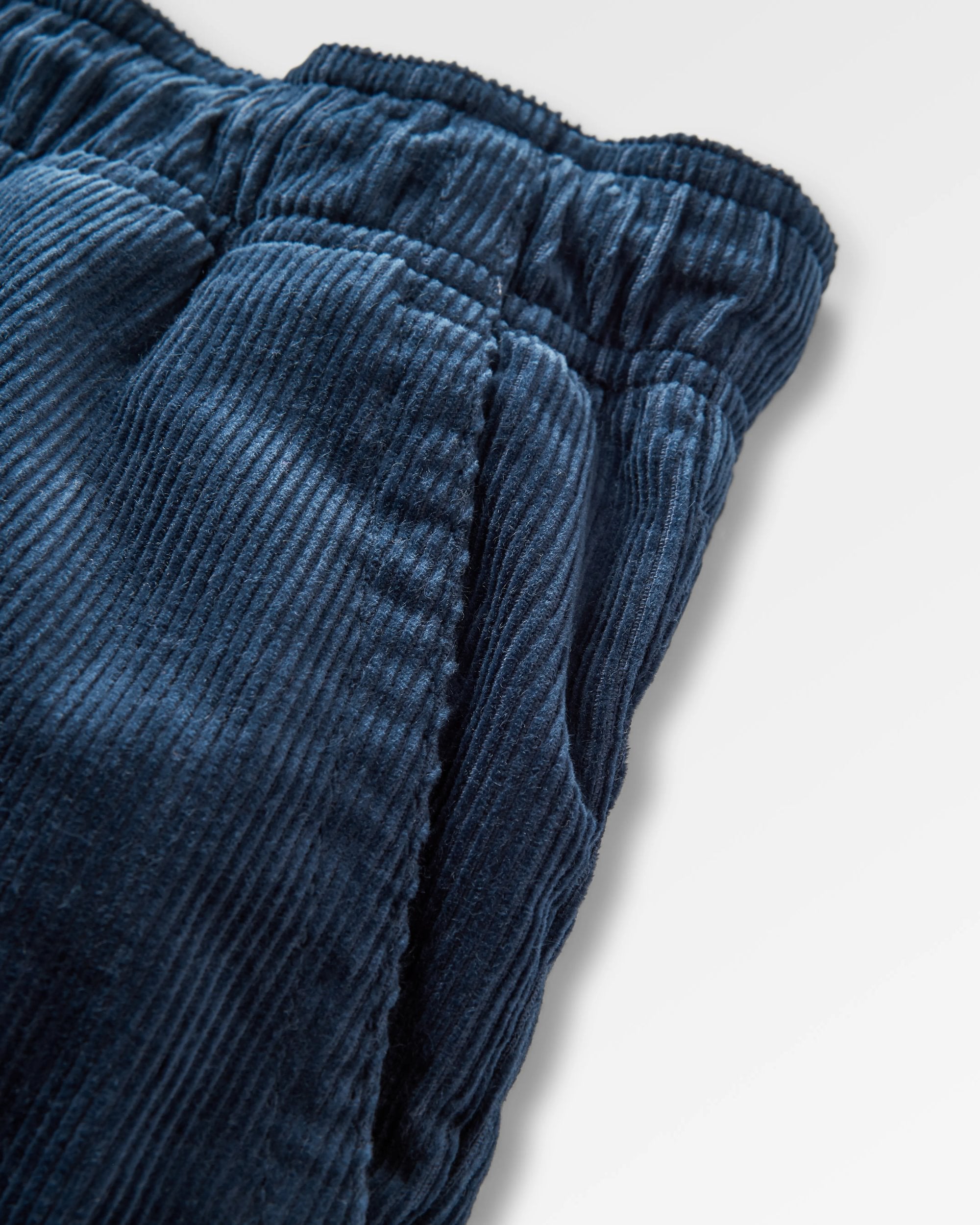 Drifter Cord Short - Rich Navy - Flatlay