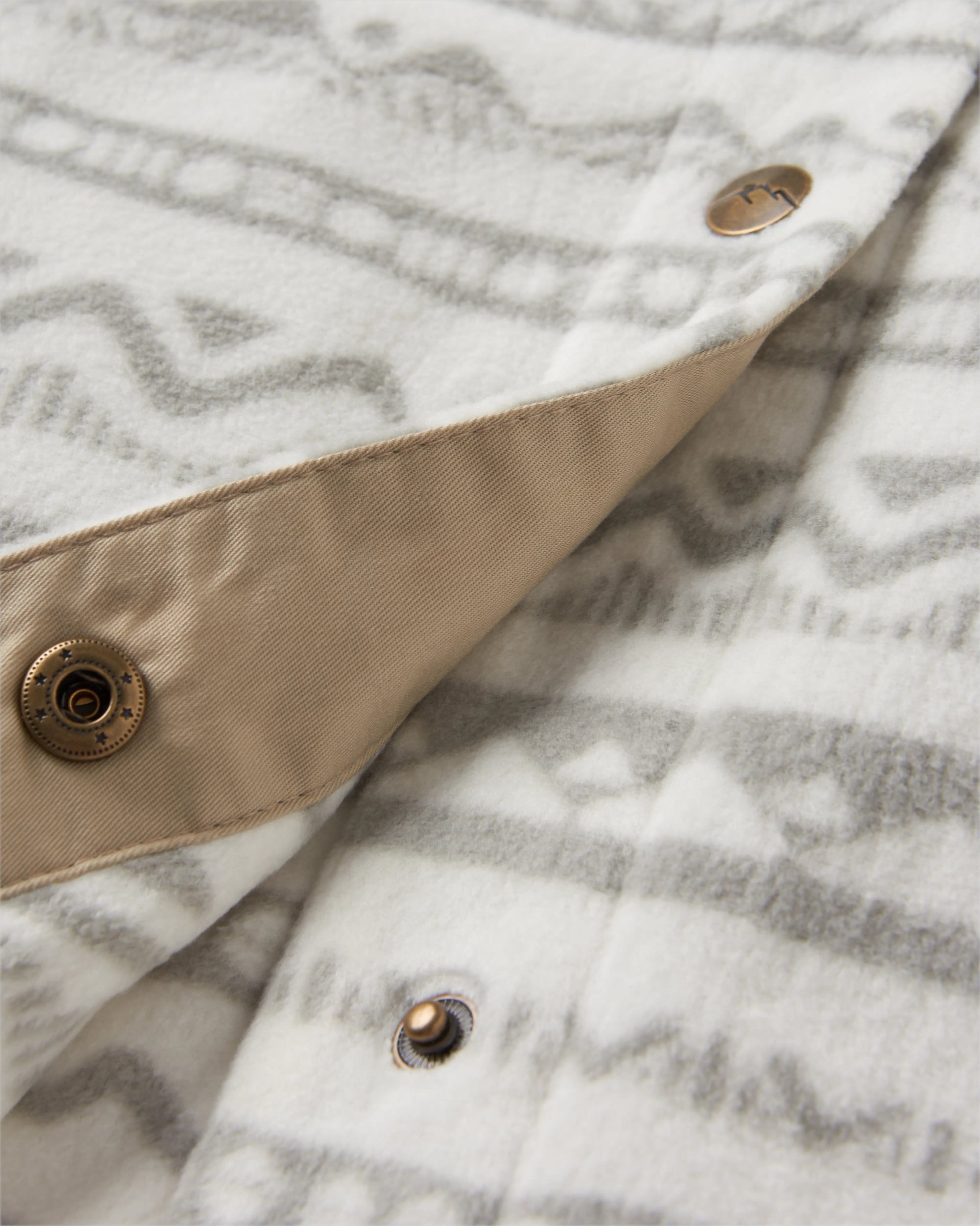 East Recycled Polar Fleece Shirt - Mountain Geo Vintage White - Flatlay