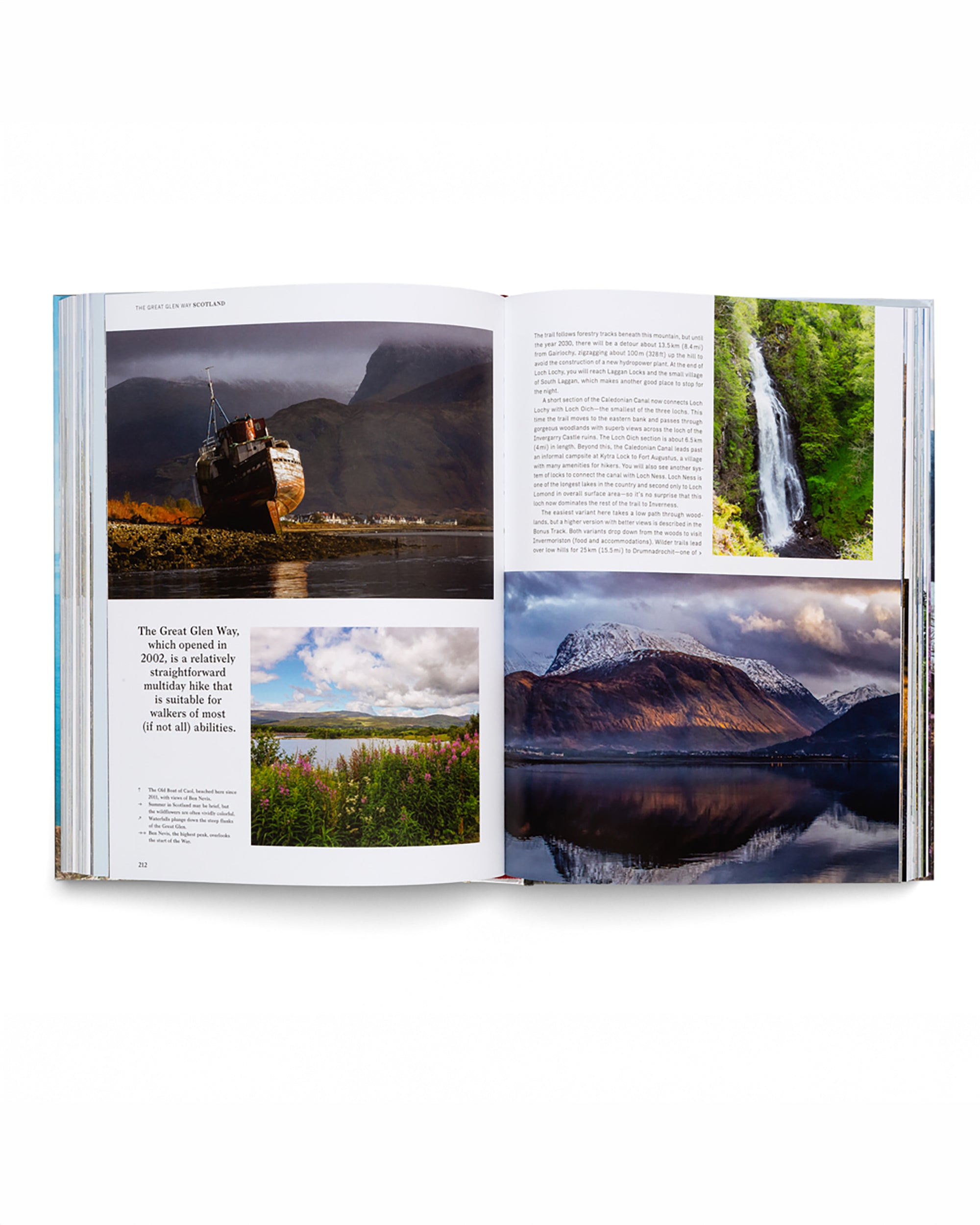 Wanderlust British & Irish Isles - Flatlay