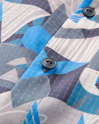 365 Active Shirt - Sun Patch Marine Blue - Flatlay