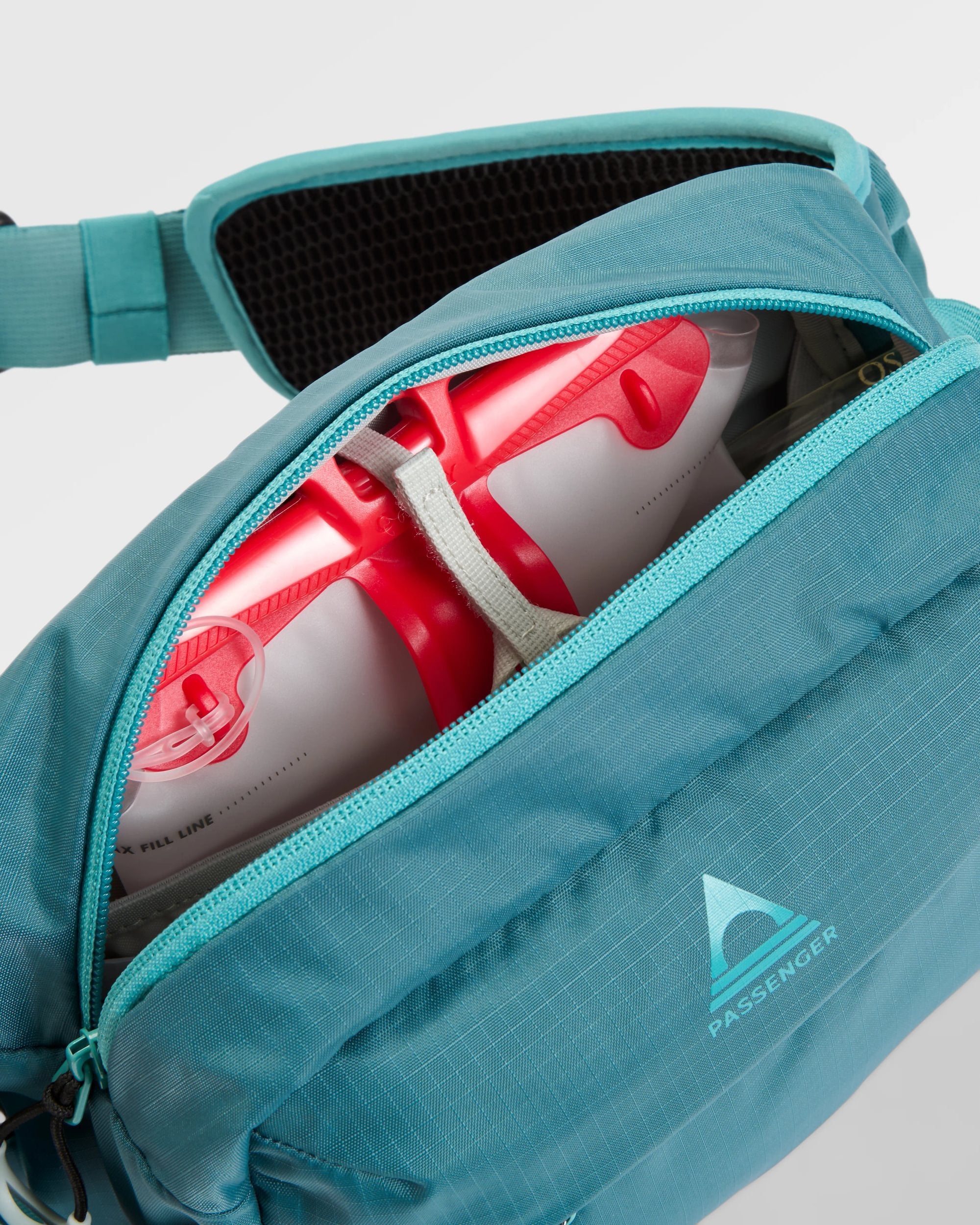 Ridescape 6L Hip Pack - Mediterranean - Flatlay