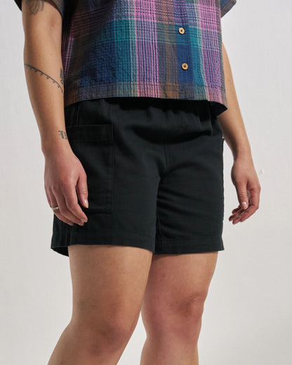 Whirl Short - Black - Studio Model