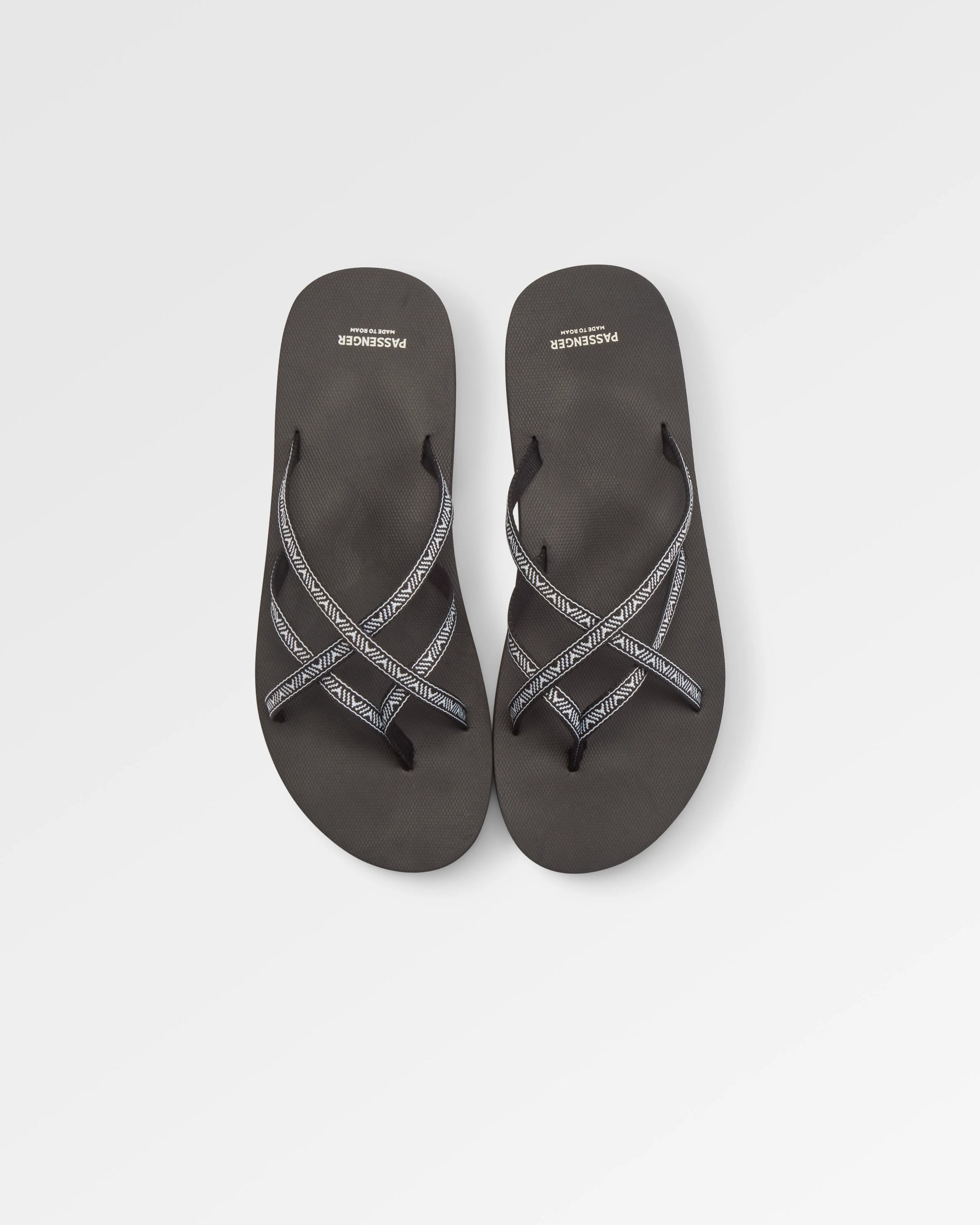 Siren Sandal - Trail Monochrome - Flatlay