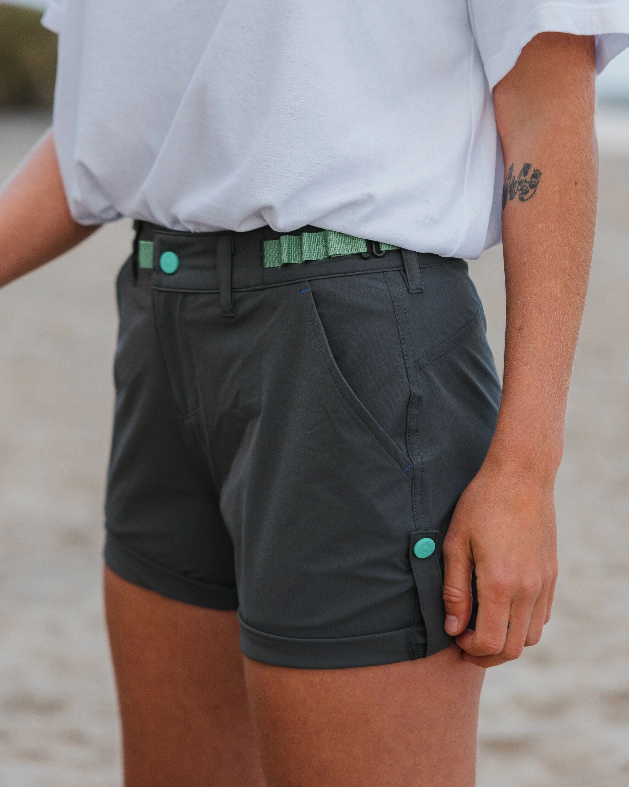 365 Trail Roll-Up Short - Charcoal - Lifestyle
