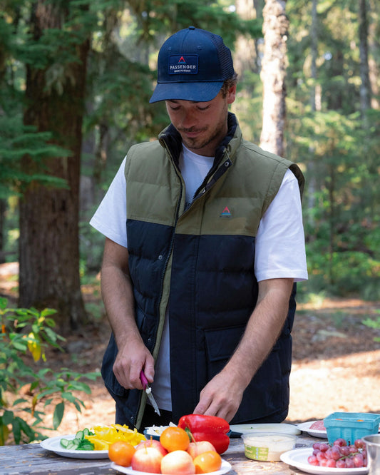 Baltic Recycled Insulated Vest - Black/Khaki - Lifestyle