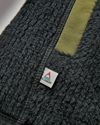 Venturescape Men's Recycled Fleece - Black/Khaki - Flatlay