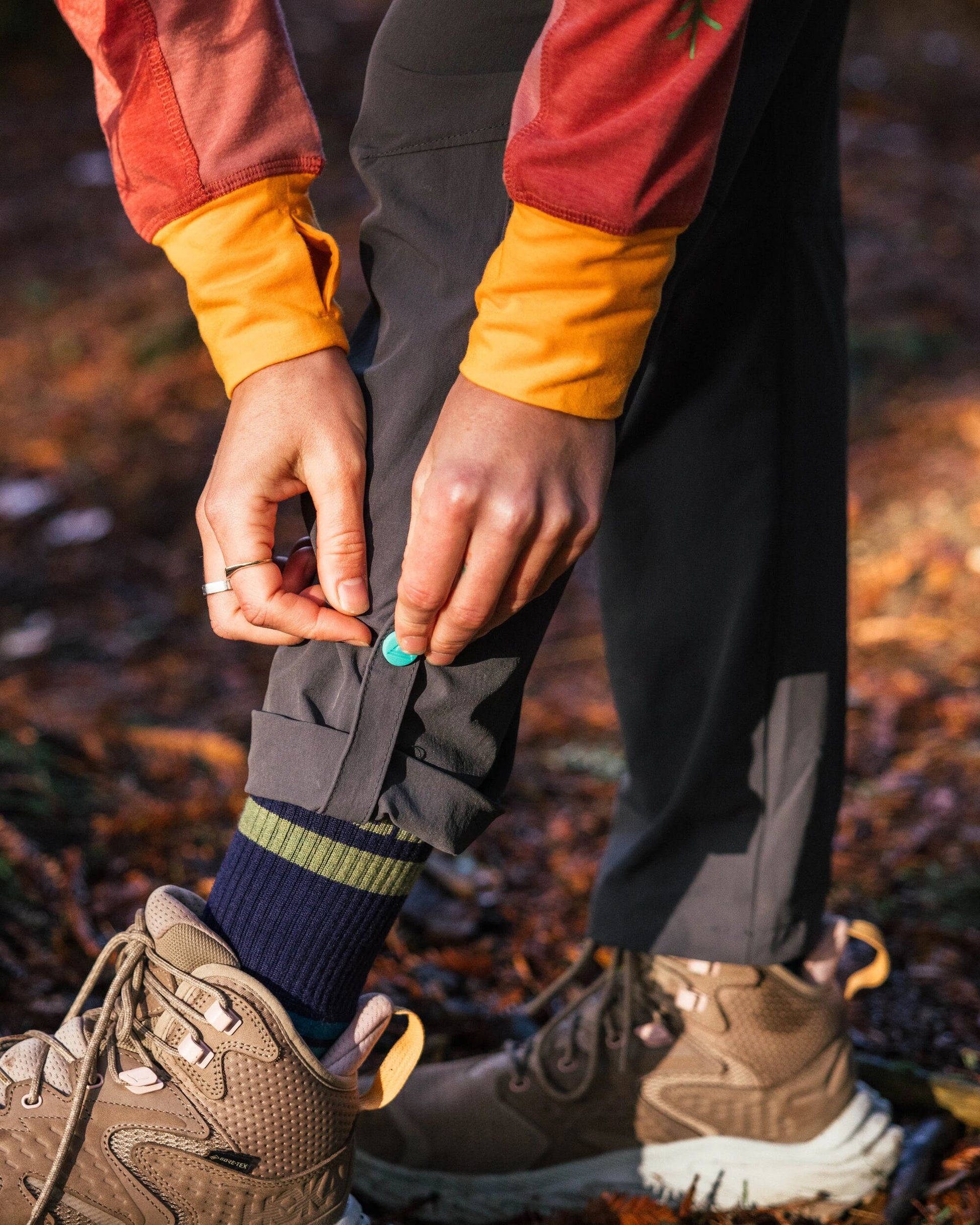 365 Trail Roll Up Trouser - Charcoal - Lifestyle