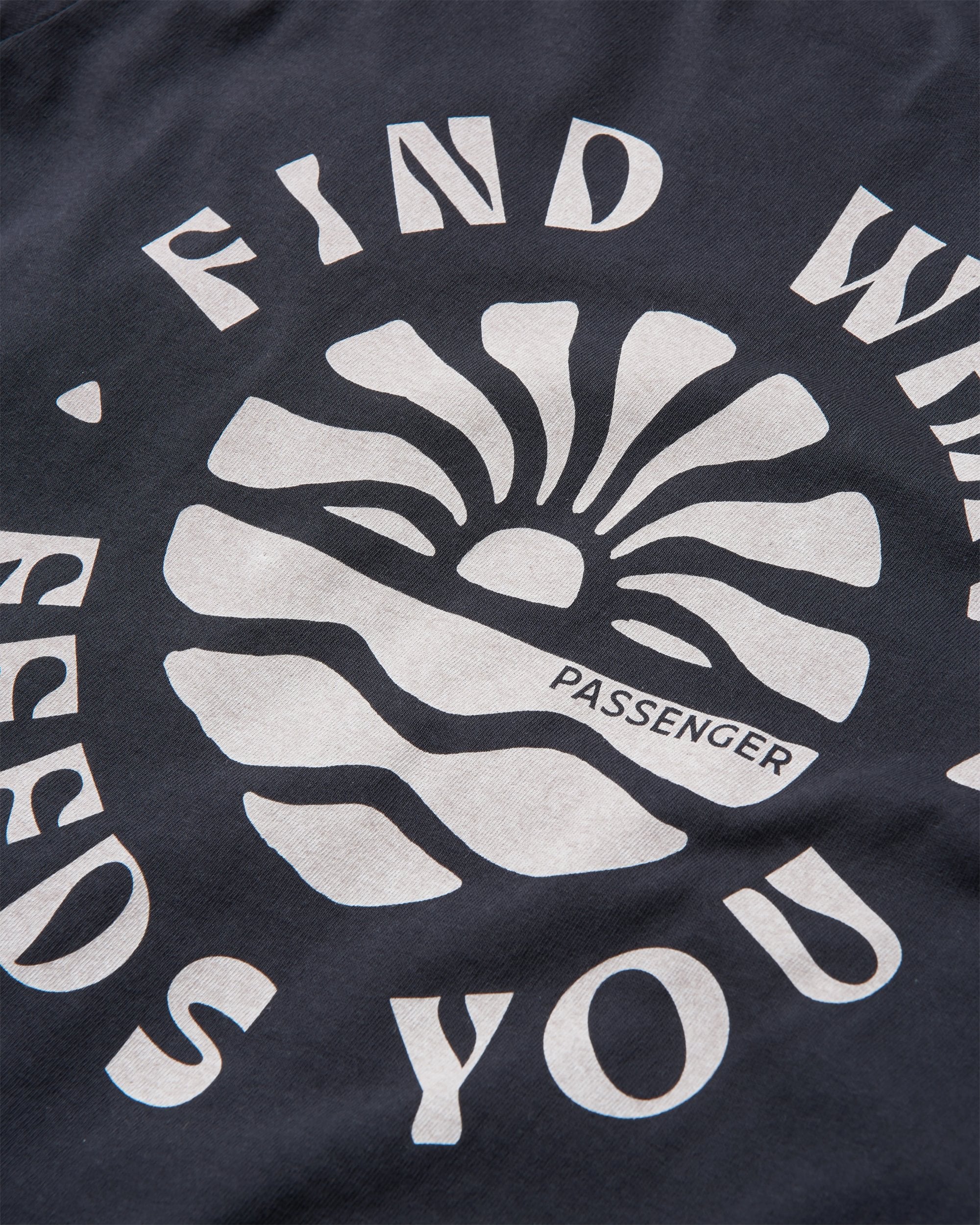 Discovery Recycled Cotton LS T-Shirt - Black - Flatlay