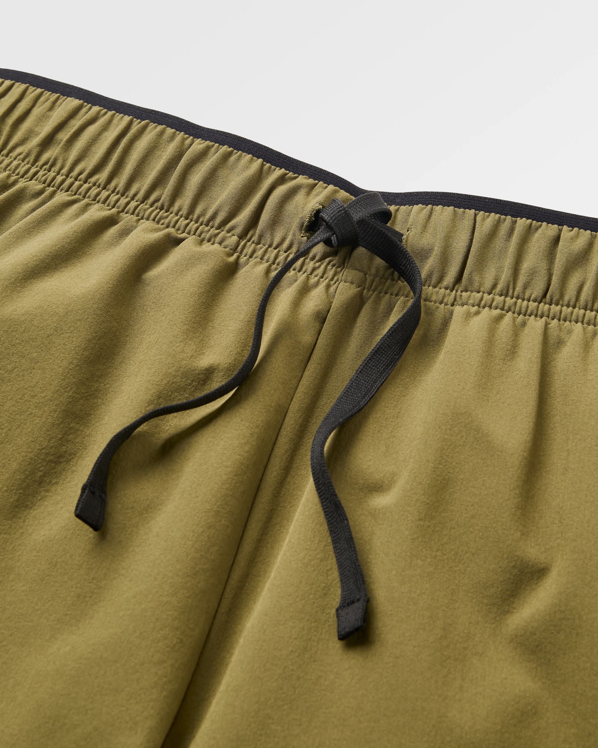 Swift Trail Short - Khaki - Flatlay