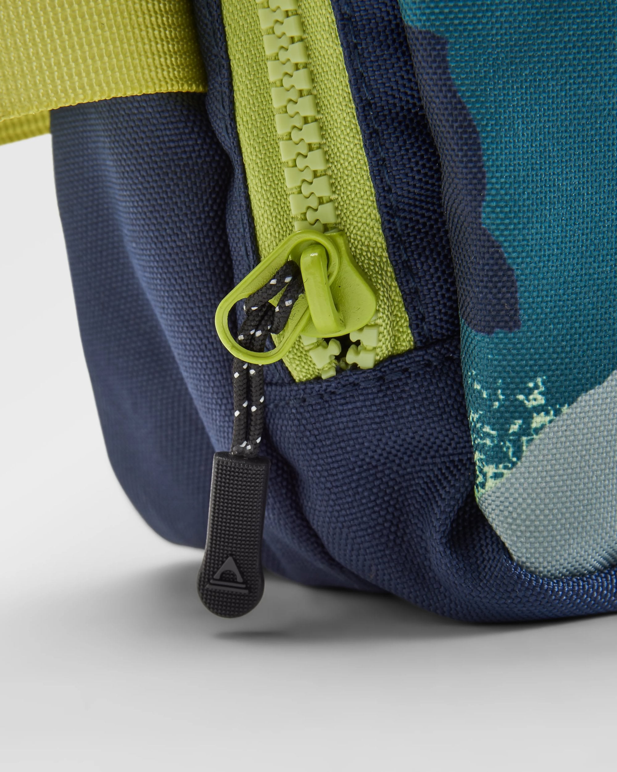 Travel Recycled Wash Kit - Alpine Camo Rain Forest - Flatlay