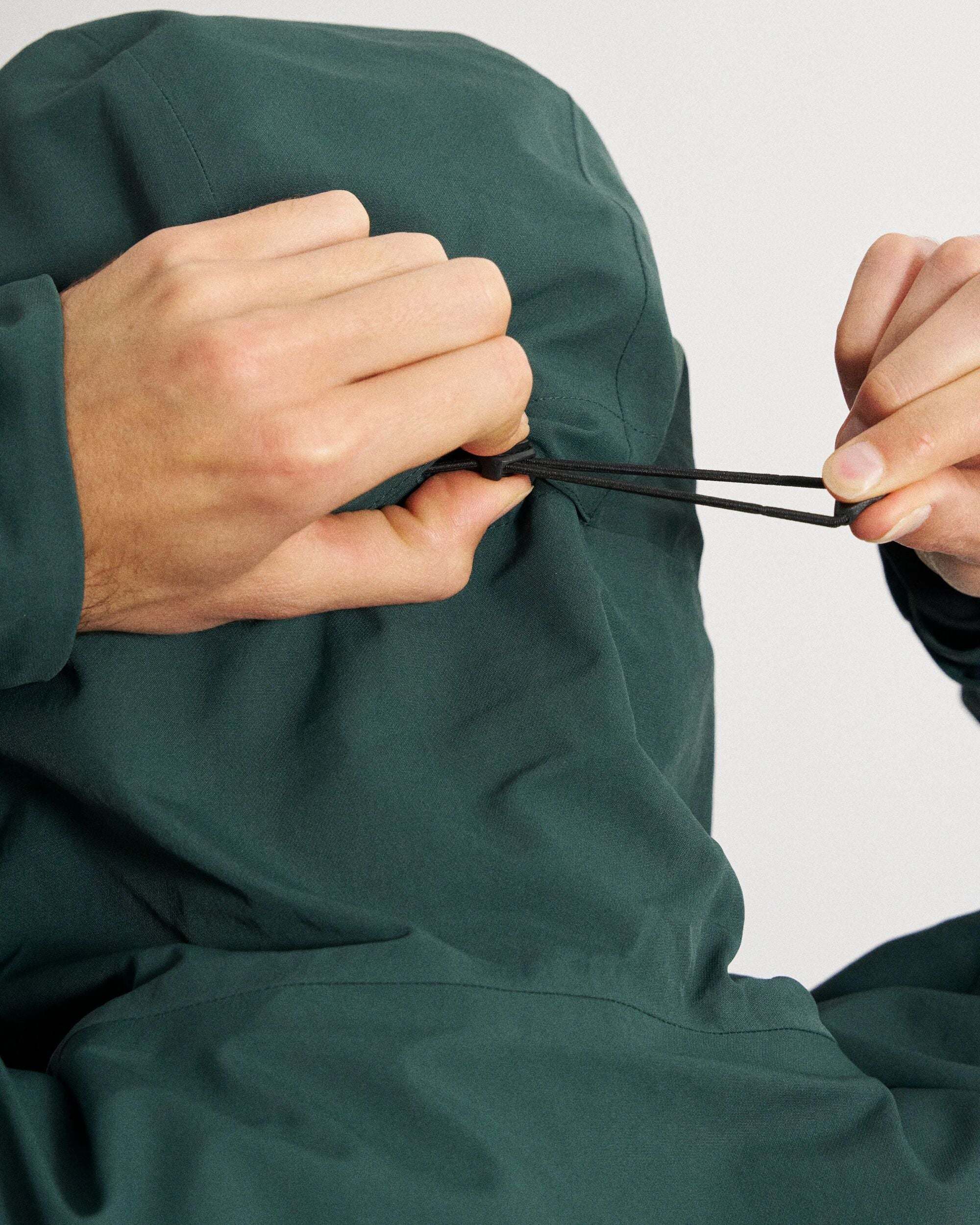 Snowscape Men's Recycled Anorak - Dark Fern  - Studio Model