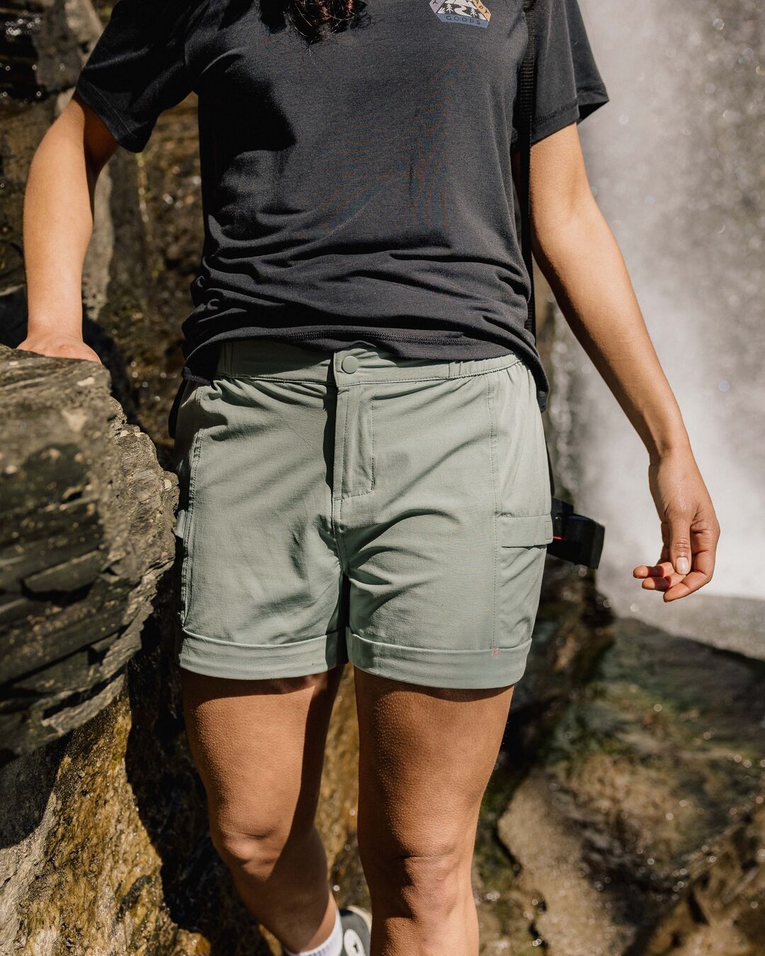 Laura All Purpose Short - Pistachio - Lifestyle