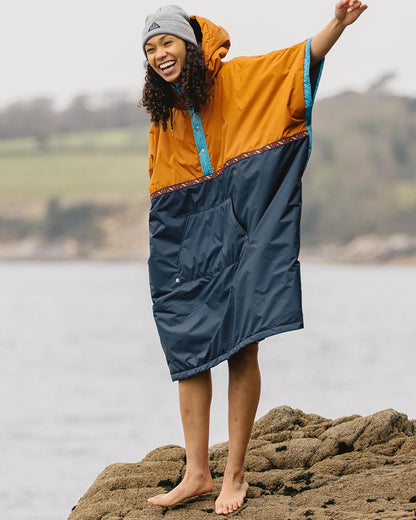 Outback Pull Over Changing Robe - Glazed Ginger/Deep Navy - Lifestyle