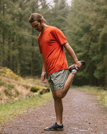 Trail Active T-Shirt - Warm Orange - Lifestyle